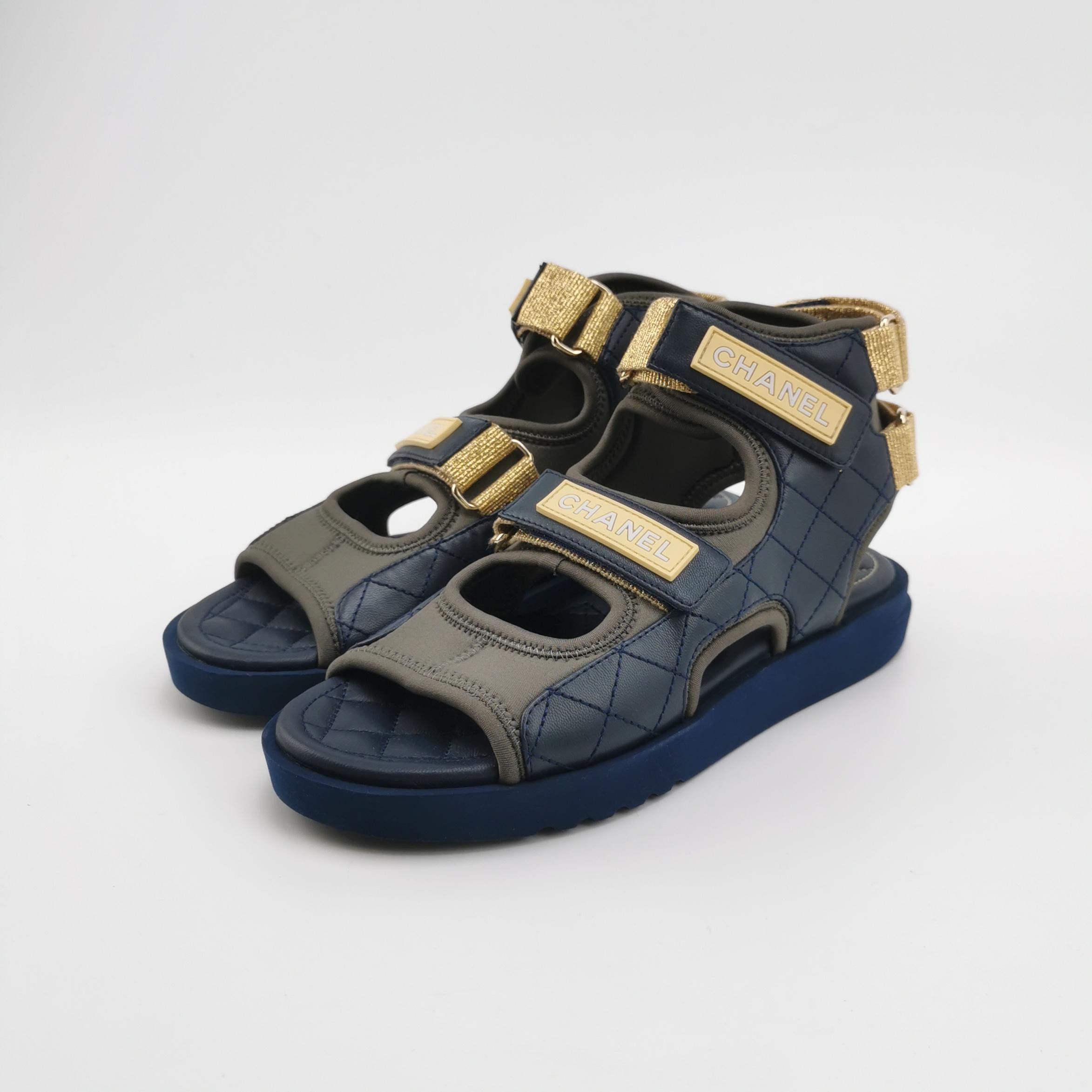 Chanel Chanel Women 5-5 Sandals Size US 5.5 / IT 35.5 - 2 Thumbnail