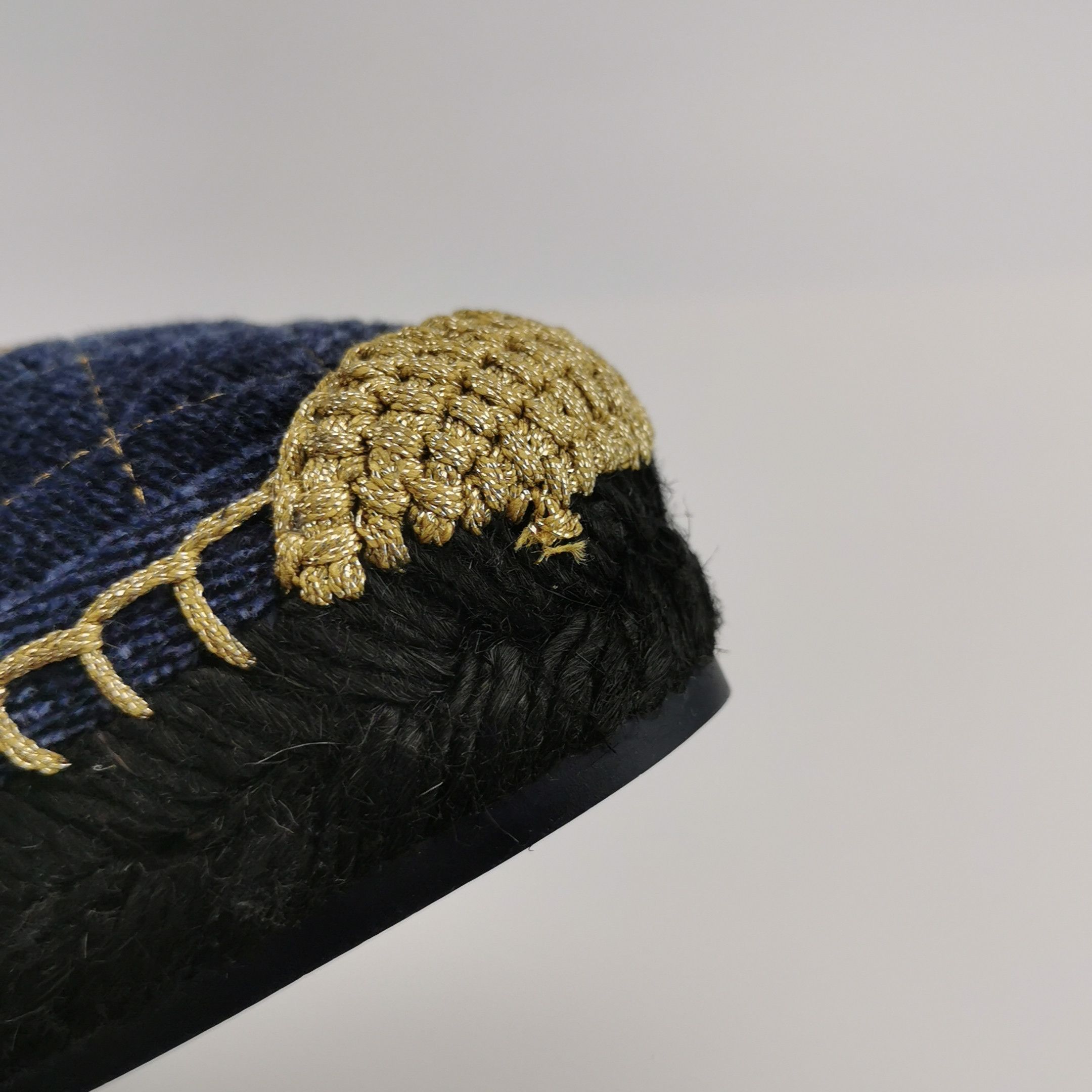 Chanel Chanel Women 5 Flats Size US 5 / IT 35 - 7 Thumbnail