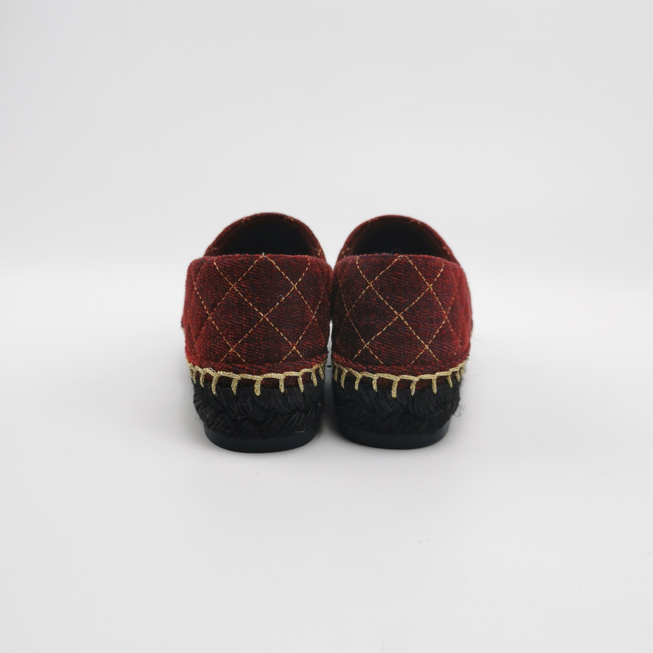 Chanel Chanel Women 5 Flats Size US 5 / IT 35 - 4 Thumbnail