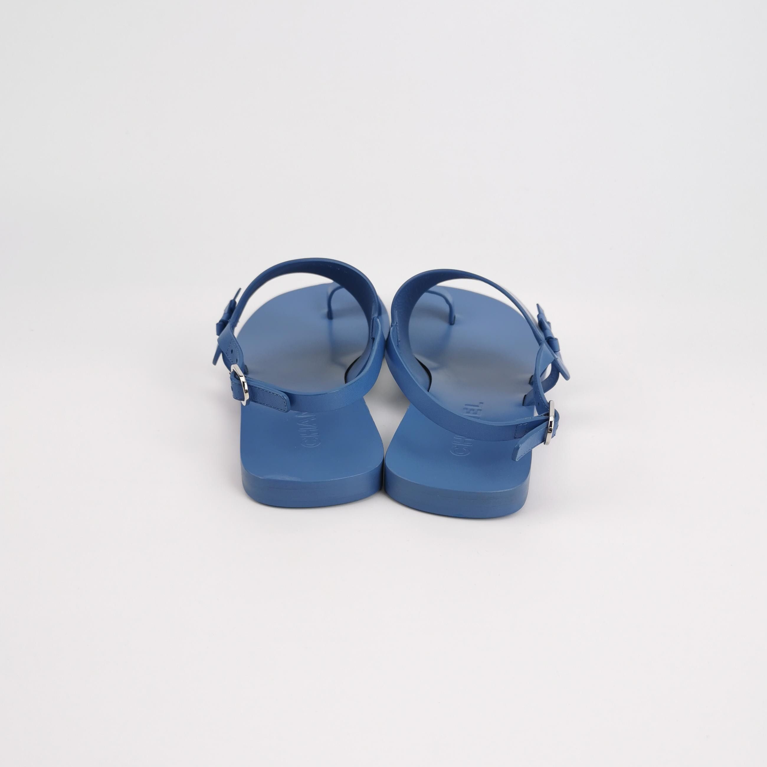 Chanel Chanel Women 5 Sandals Size US 5 / IT 35 - 4 Thumbnail