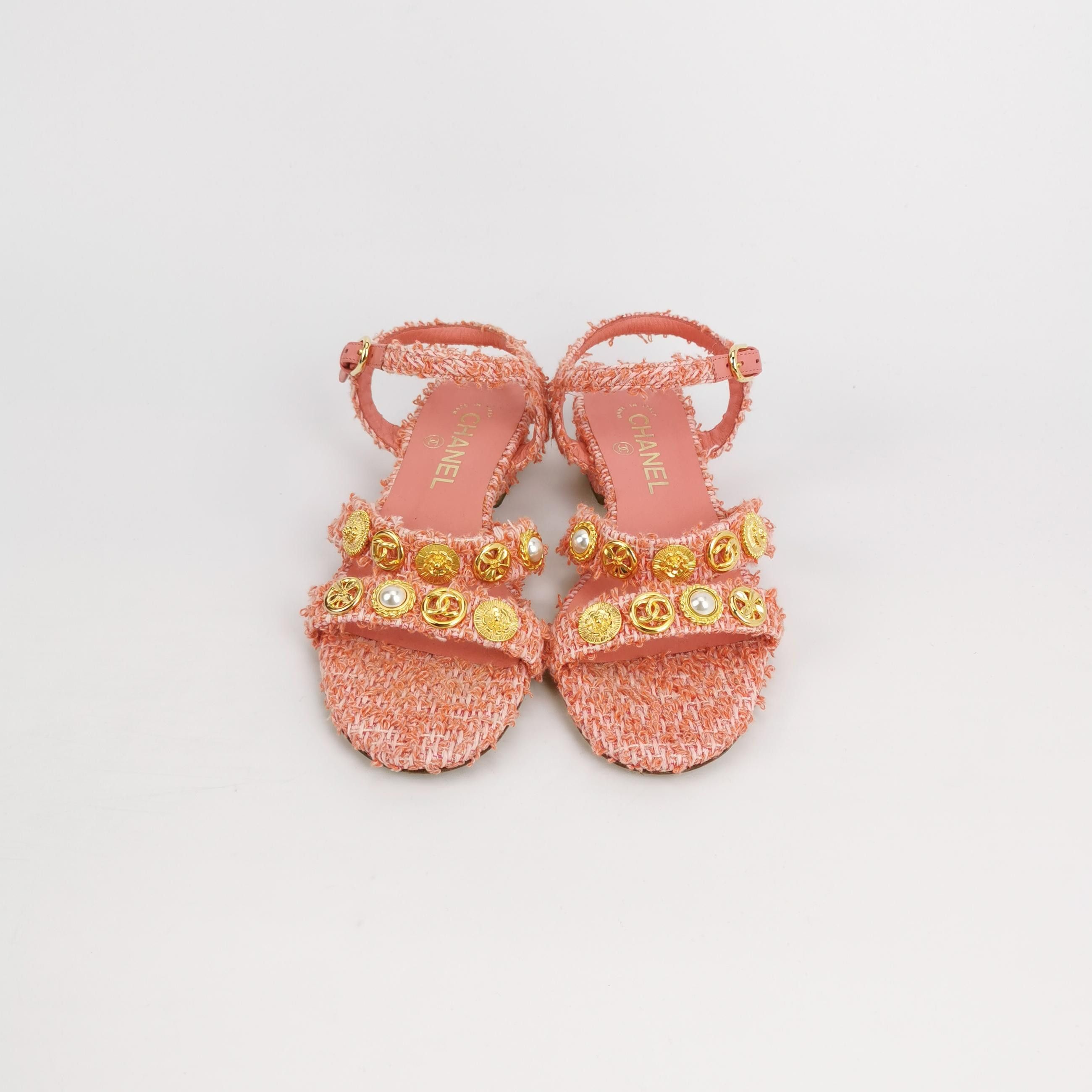 Chanel Chanel Women 6 Sandals Size US 6 / IT 36 - 3 Thumbnail