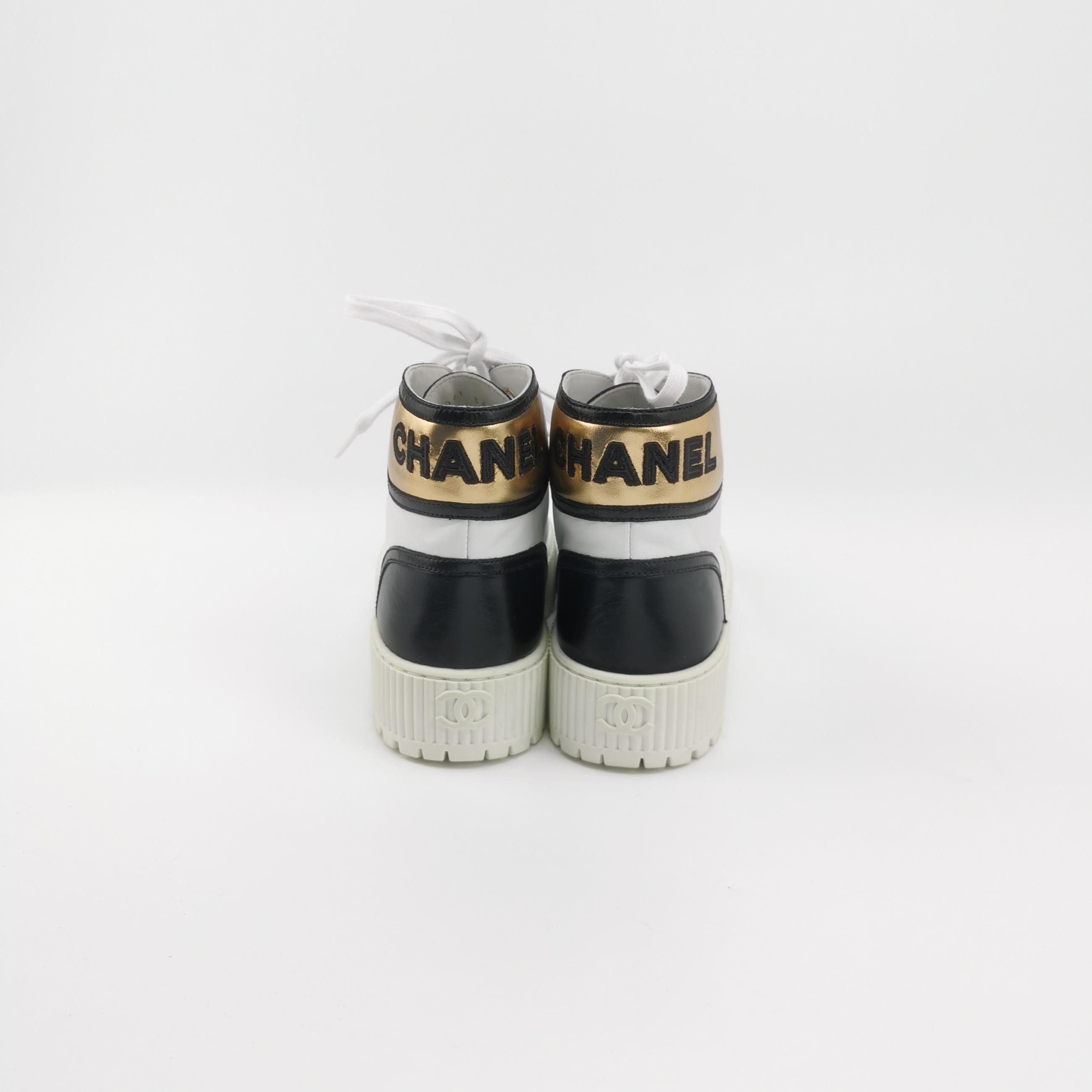 Chanel Chanel Women 6 Lowtop Sneakers Size US 6 / IT 36 - 4 Thumbnail