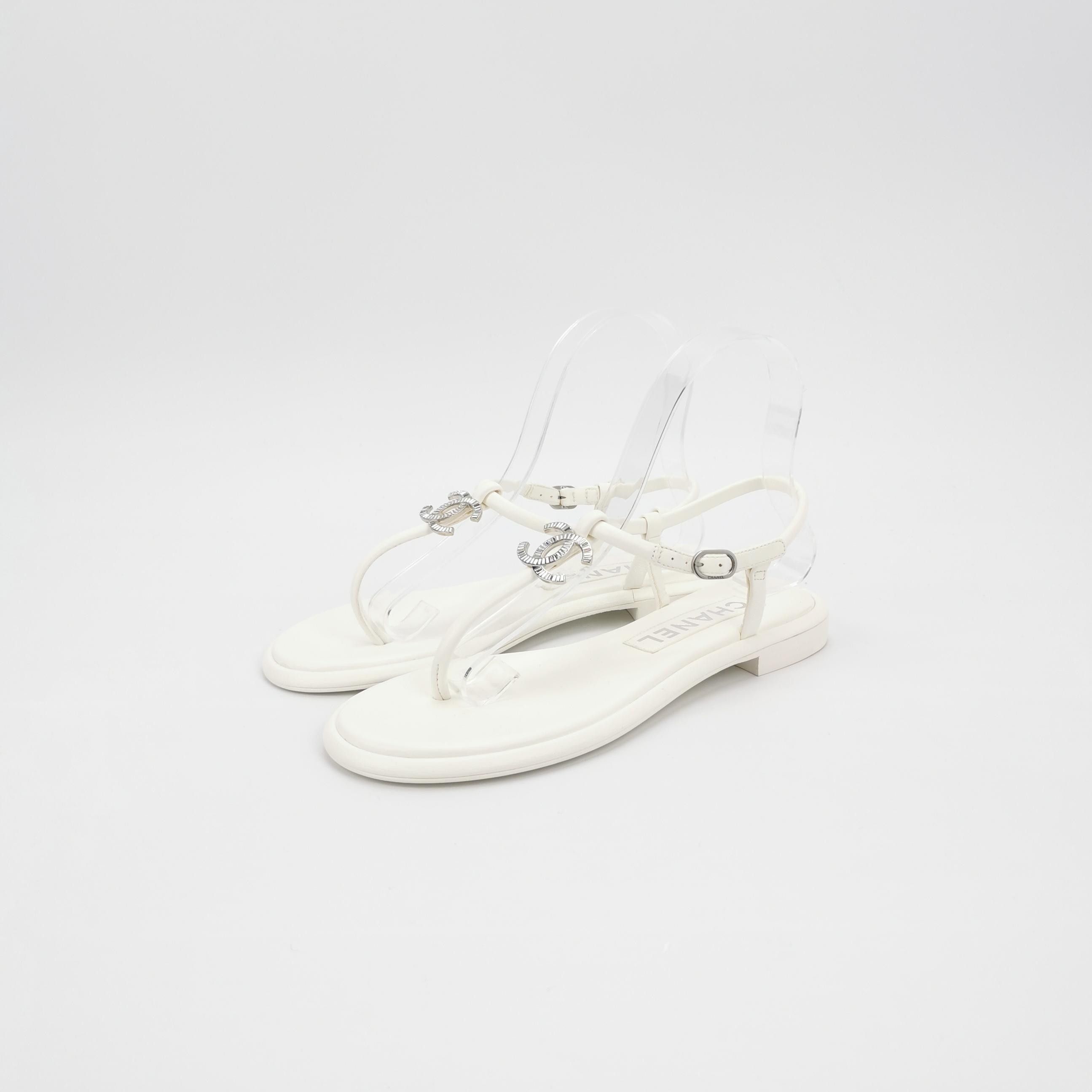 Chanel Chanel Women 7 Sandals Size US 7 / IT 37 - 2 Thumbnail