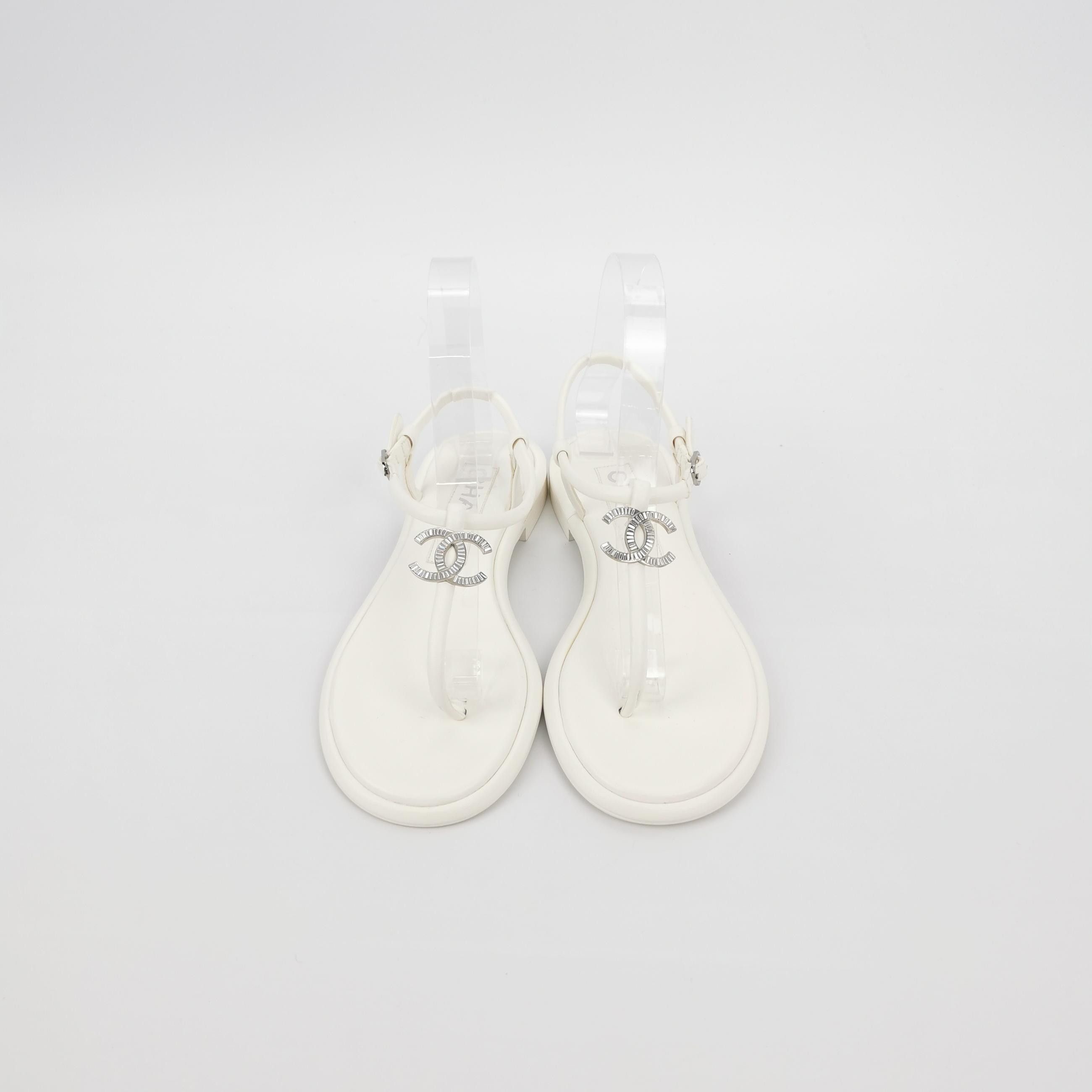 Chanel Chanel Women 7 Sandals Size US 7 / IT 37 - 3 Thumbnail