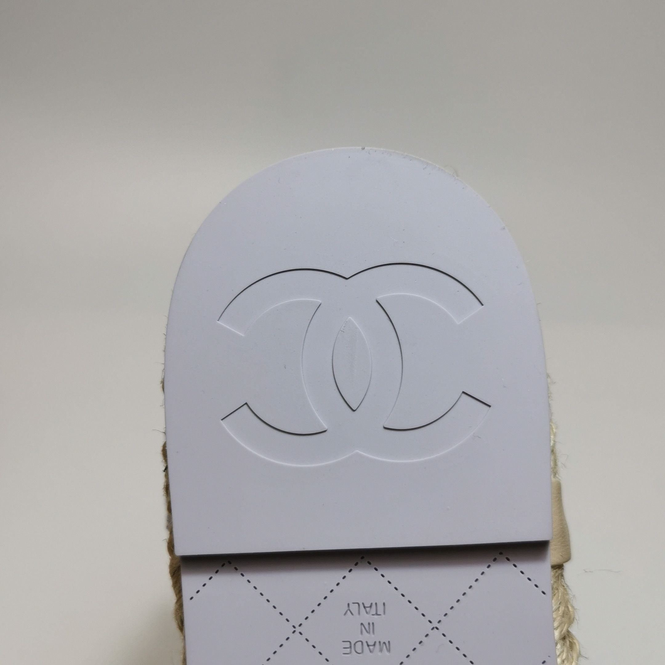 Chanel Chanel Women 5 Sandals Size US 5 / IT 35 - 9 Thumbnail