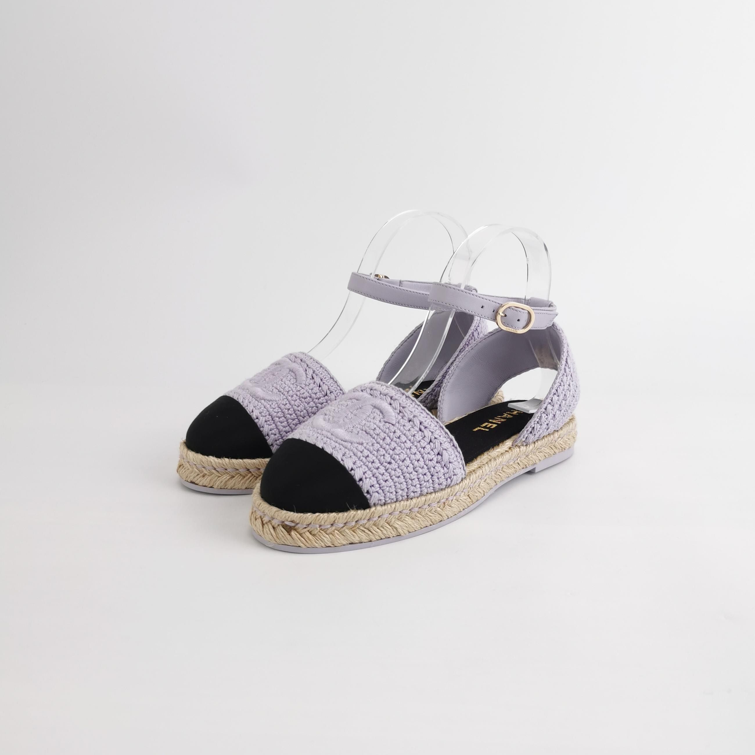 Chanel Chanel Women 5 Sandals Size US 5 / IT 35 - 2 Thumbnail