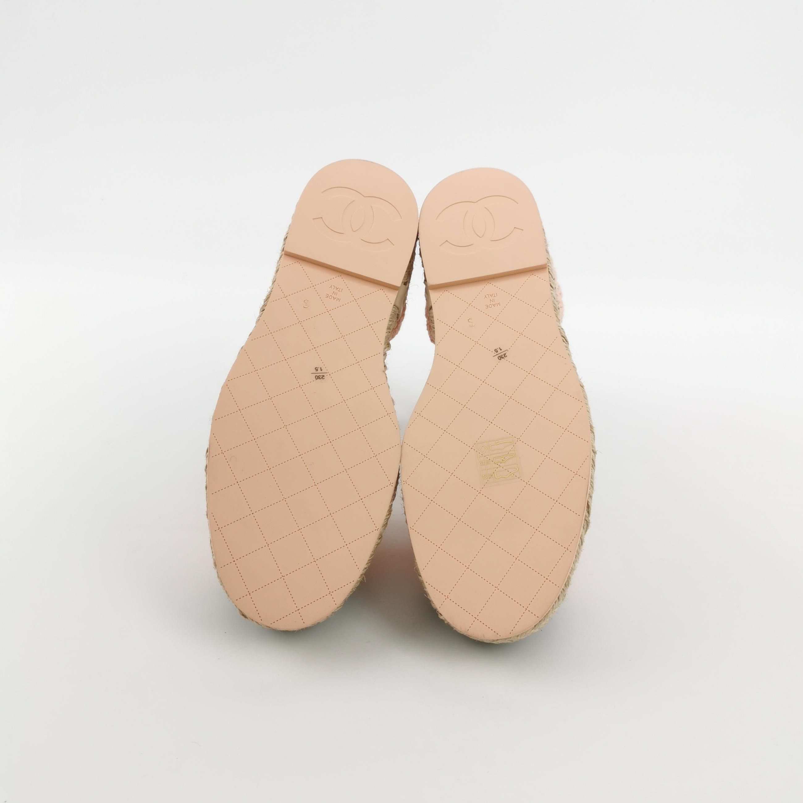 Chanel Chanel Women 6 Flats Size US 6 / IT 36 - 5 Thumbnail