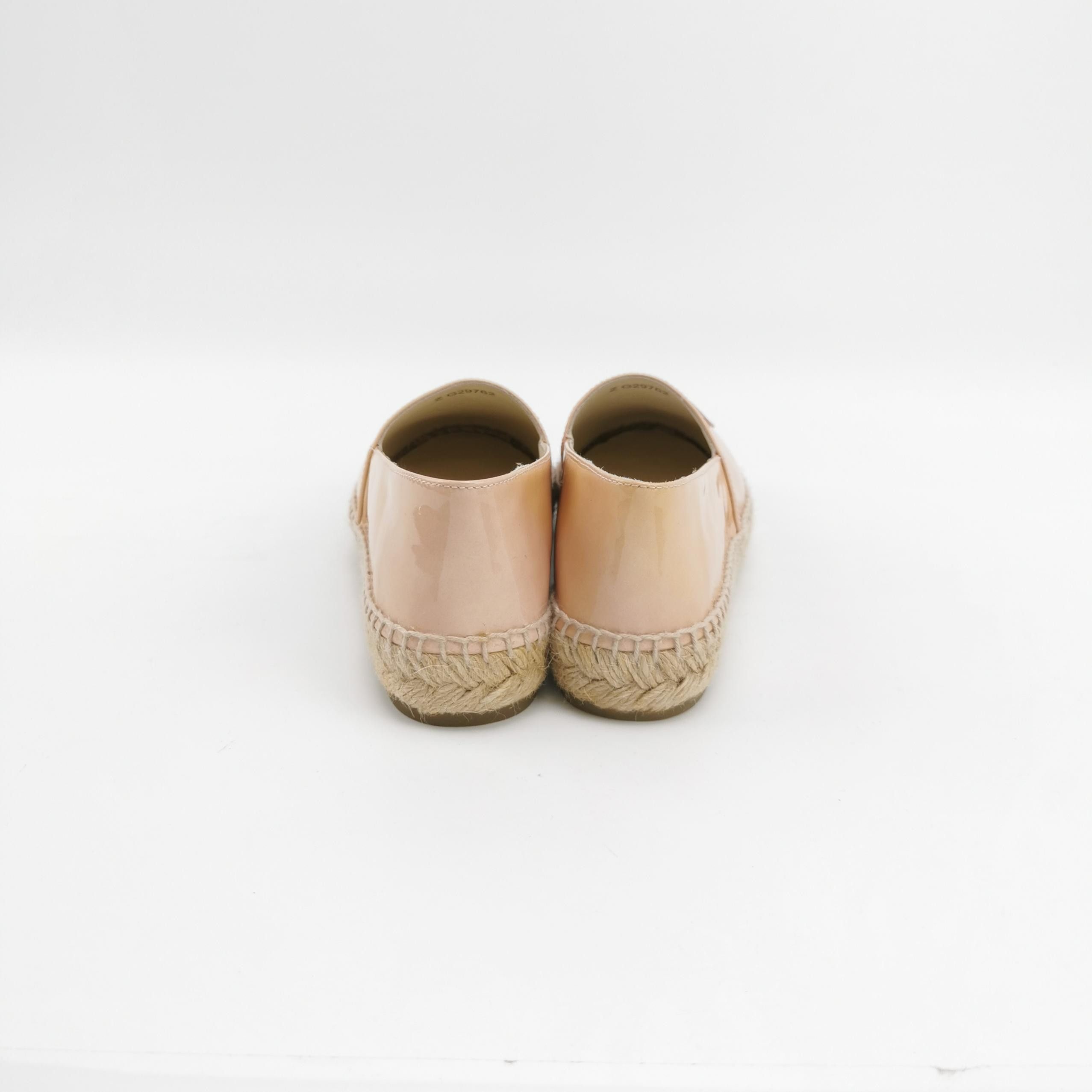 Chanel Chanel Women 5 Flats Size US 5 / IT 35 - 4 Thumbnail