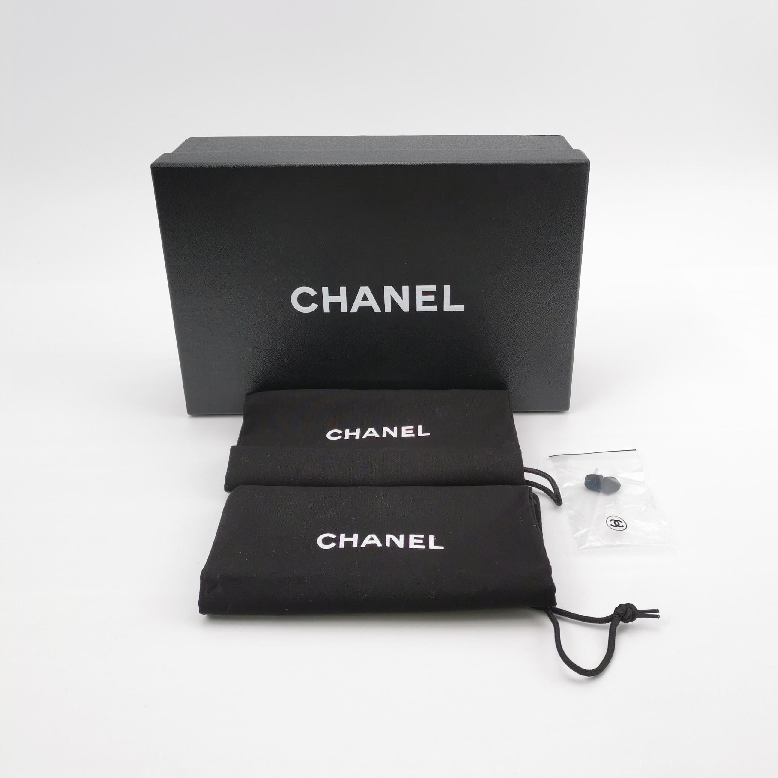 Chanel Chanel Women 5-5 Heels Size US 5.5 / IT 35.5 - 6 Thumbnail