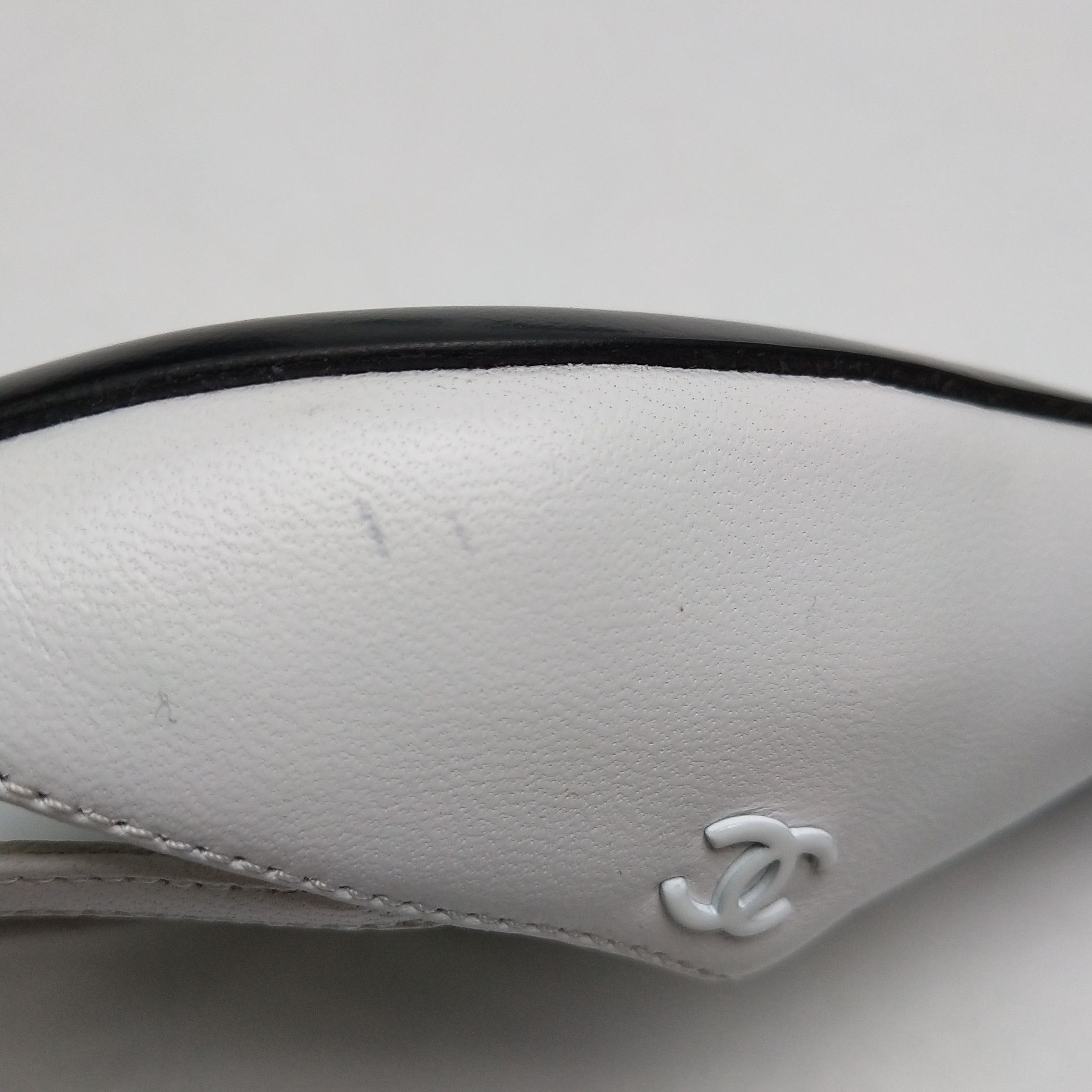 Chanel Chanel Women 5-5 Flats Size US 5.5 / IT 35.5 - 7 Thumbnail