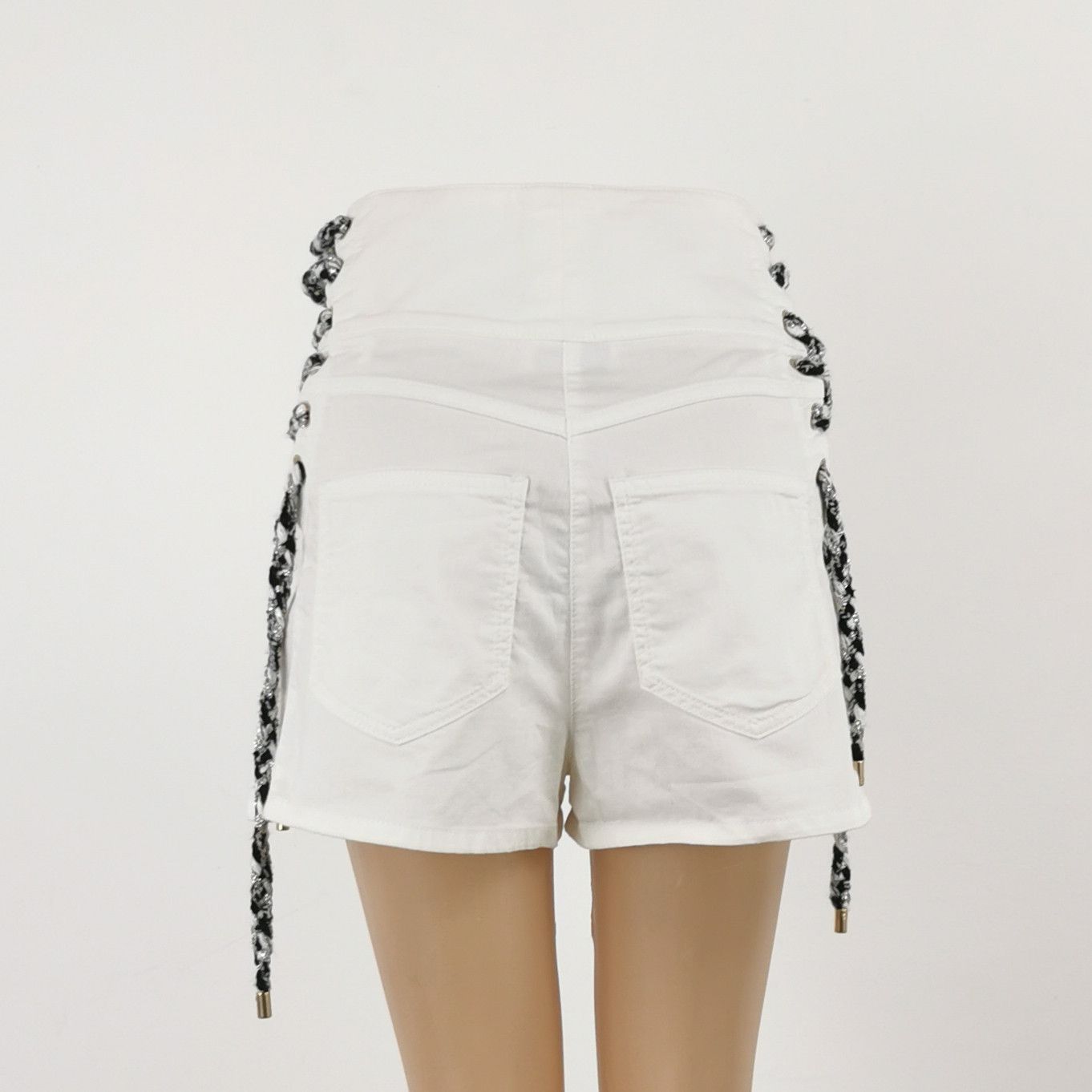 Chanel Chanel Women 36 Shorts Size 36" / US 14 / IT 50 - 2 Thumbnail