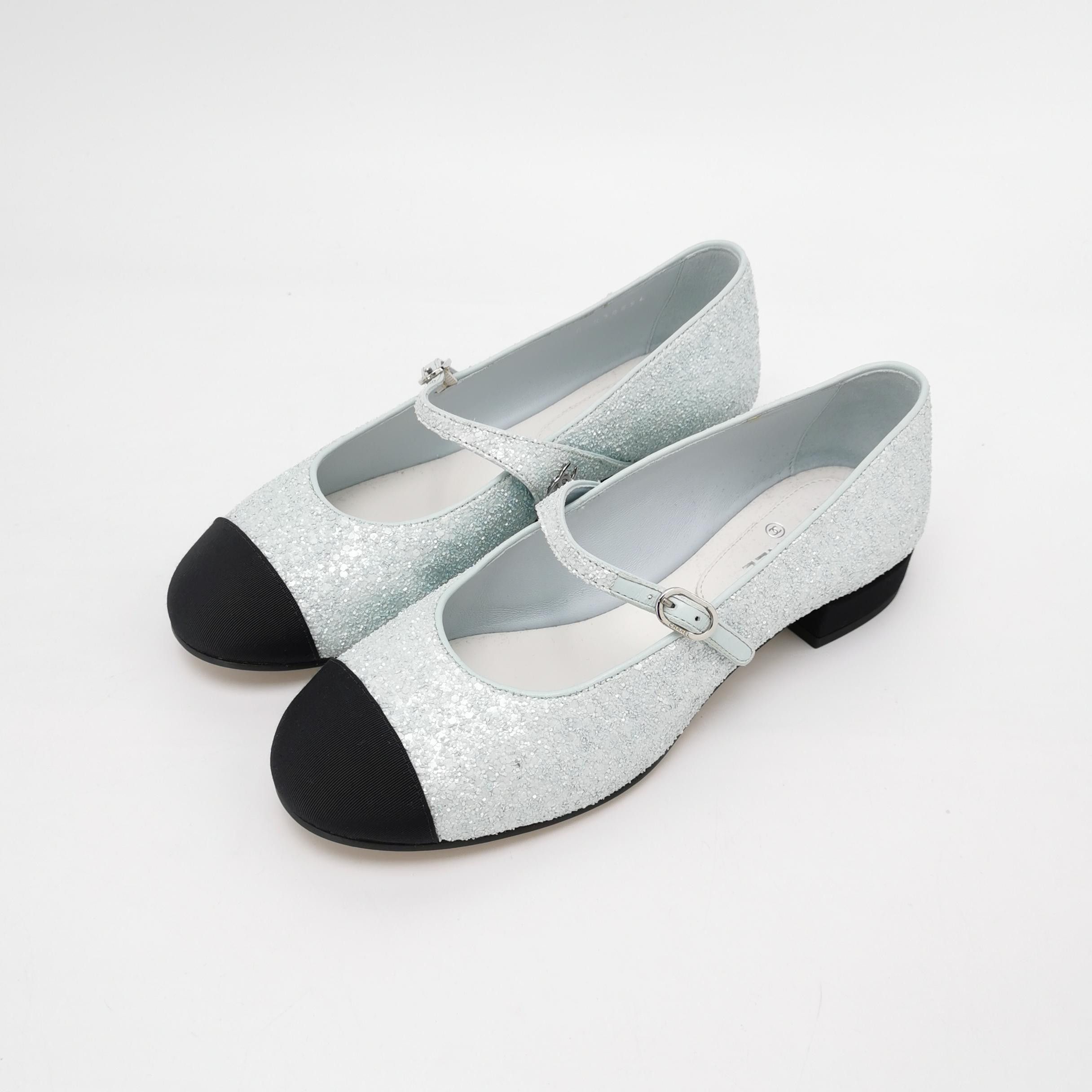 Chanel Chanel Women 7-5 Flats Size US 7.5 / IT 37.5 - 2 Thumbnail