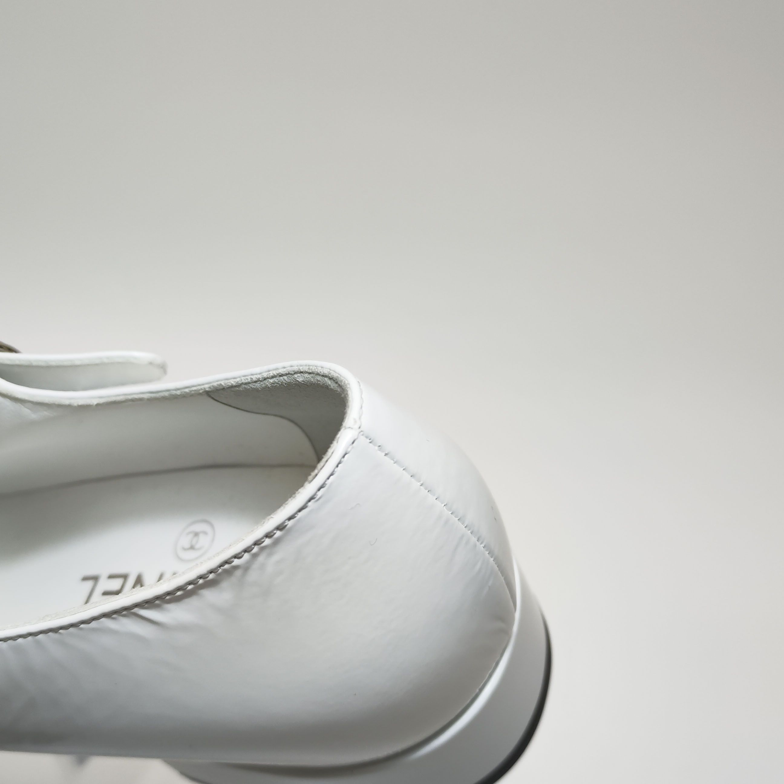 Chanel Chanel Women 8 Flats Size US 8 / IT 38 - 7 Thumbnail