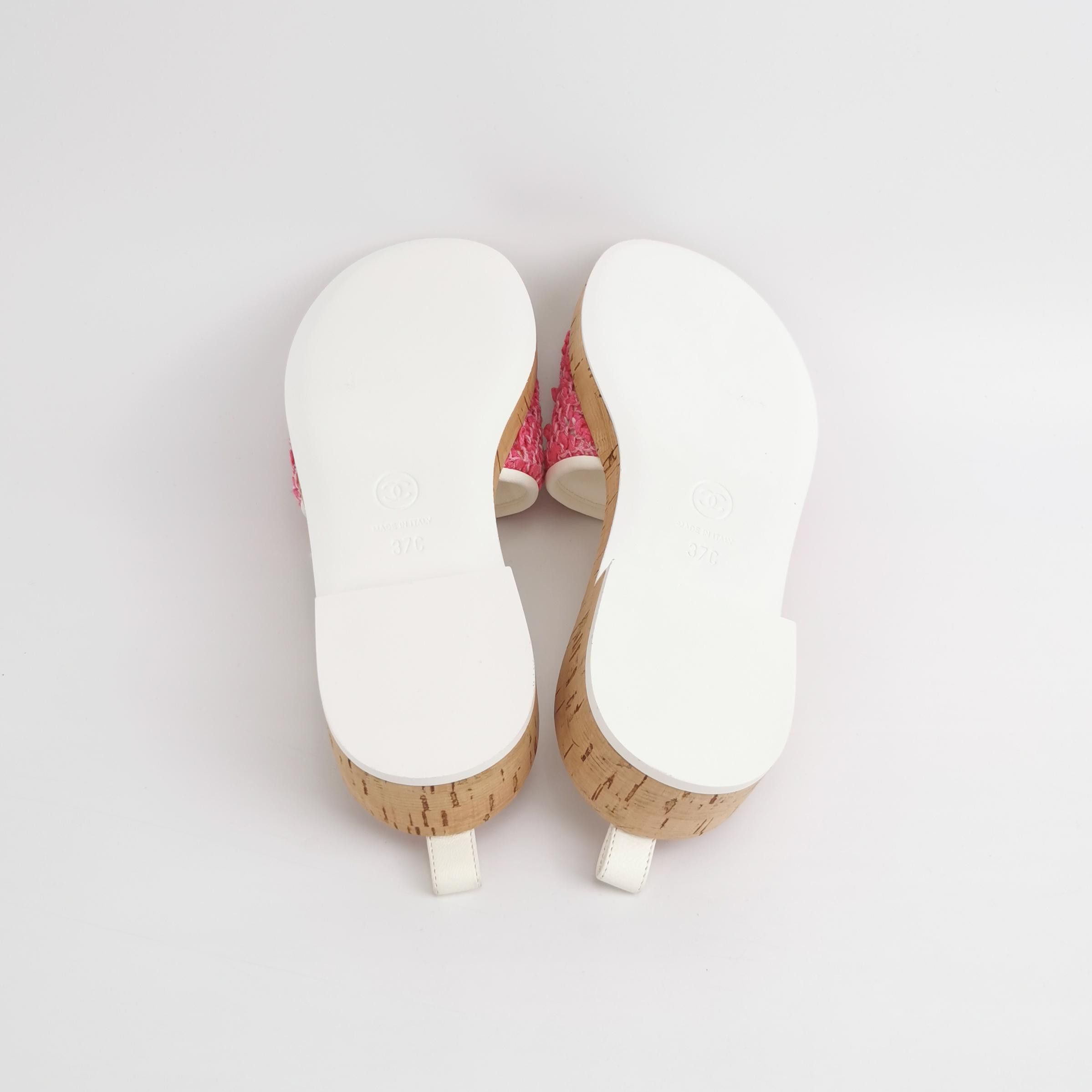 Chanel Chanel Women 7 Sandals Size US 7 / IT 37 - 5 Thumbnail