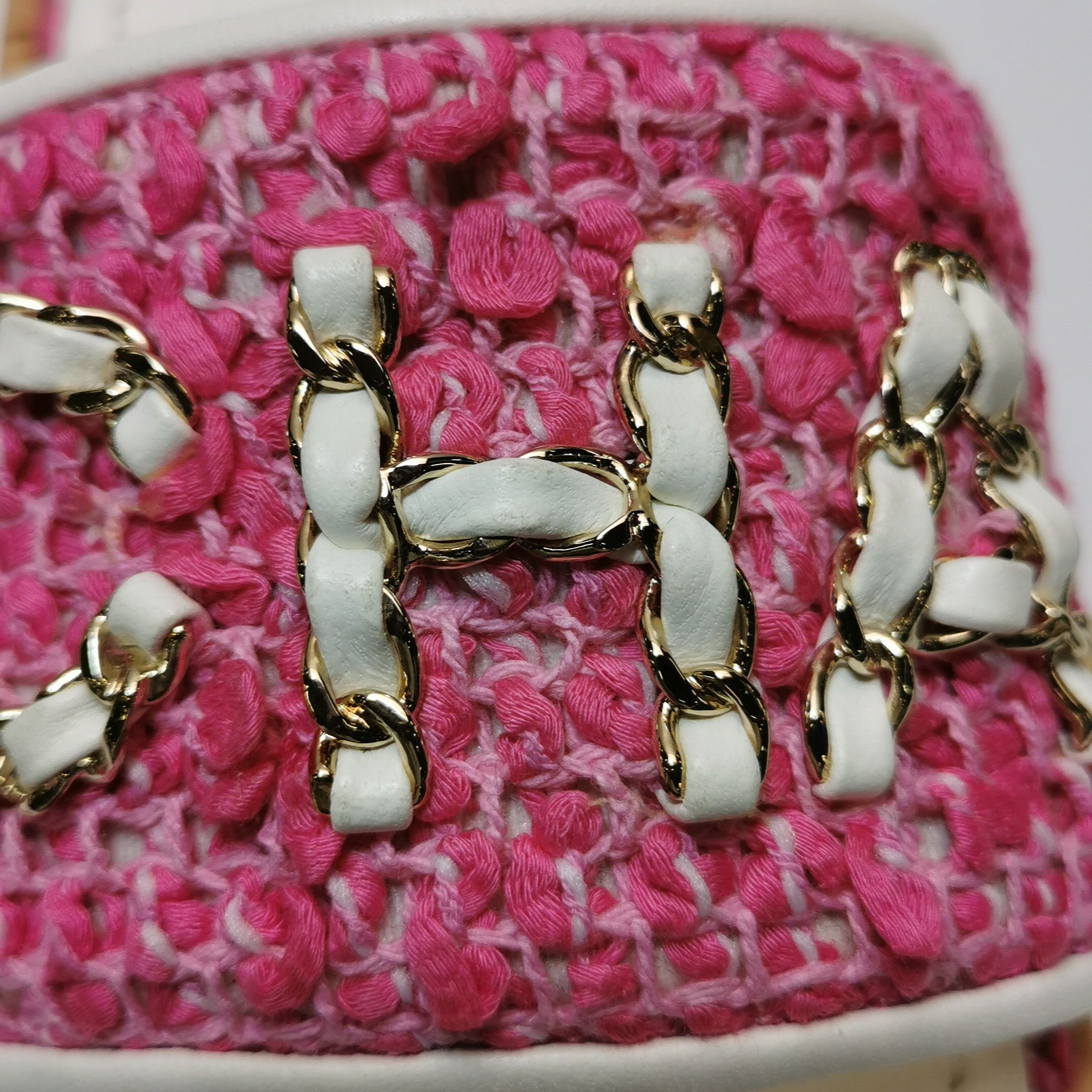 Chanel Chanel Women 7 Sandals Size US 7 / IT 37 - 9 Thumbnail