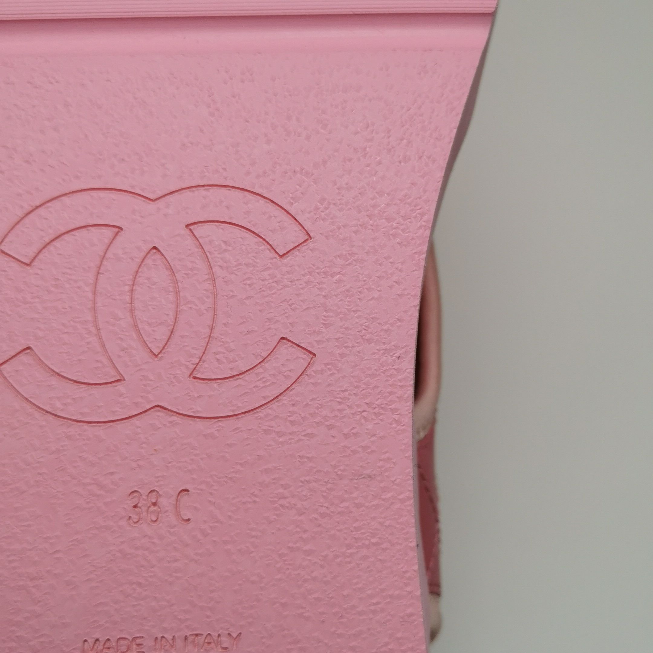 Chanel Chanel Women 8 Sandals Size US 8 / IT 38 - 9 Thumbnail