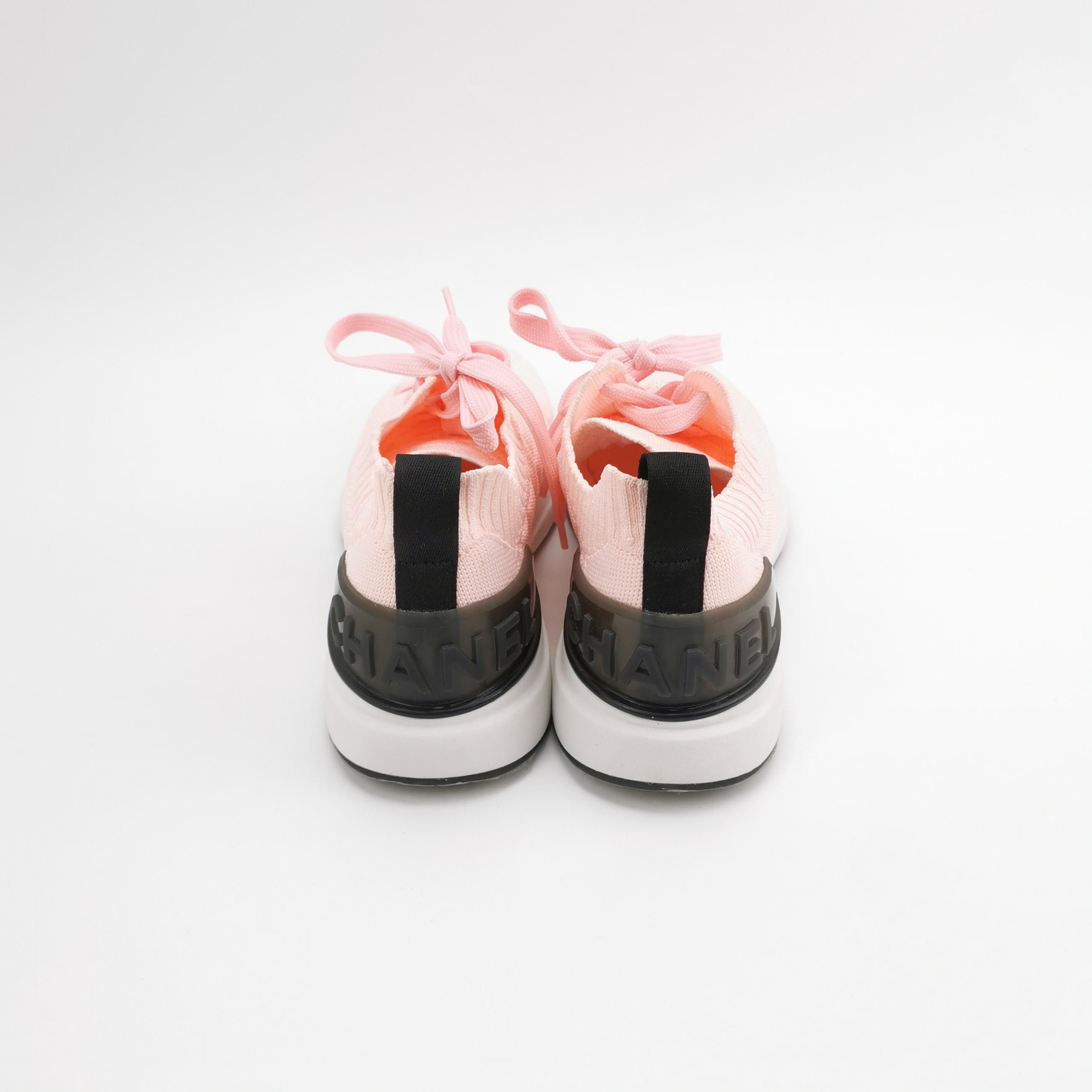 Chanel Chanel Women 8 Lowtop Sneakers Size US 8 / IT 38 - 4 Thumbnail