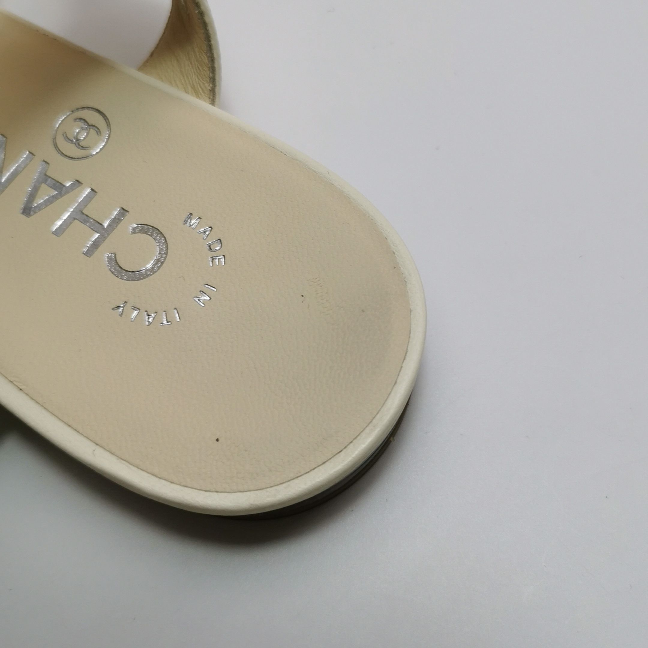 Chanel Chanel Women 8-5 Sandals Size US 8.5 / IT 38.5 - 8 Thumbnail