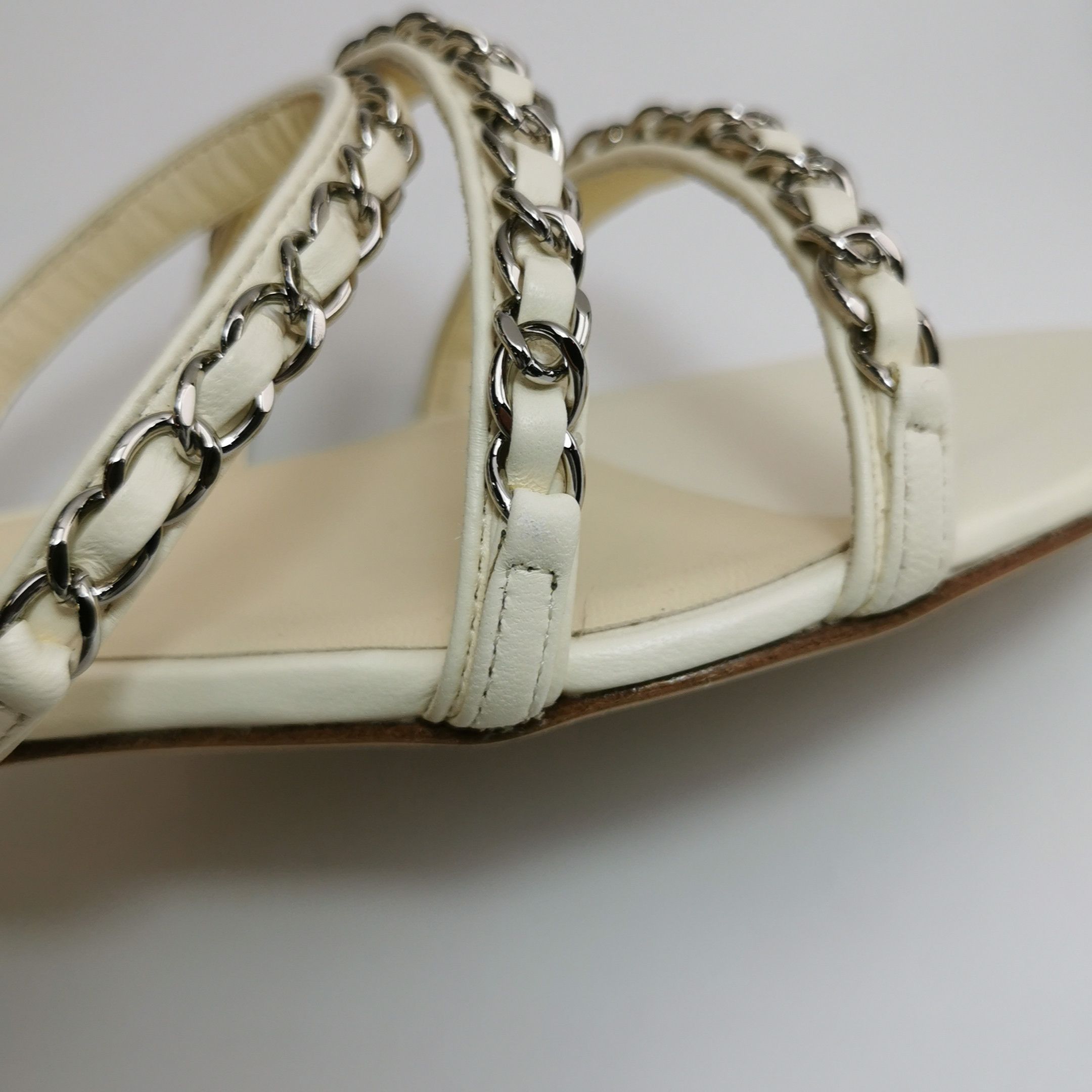 Chanel Chanel Women 8-5 Sandals Size US 8.5 / IT 38.5 - 7 Thumbnail