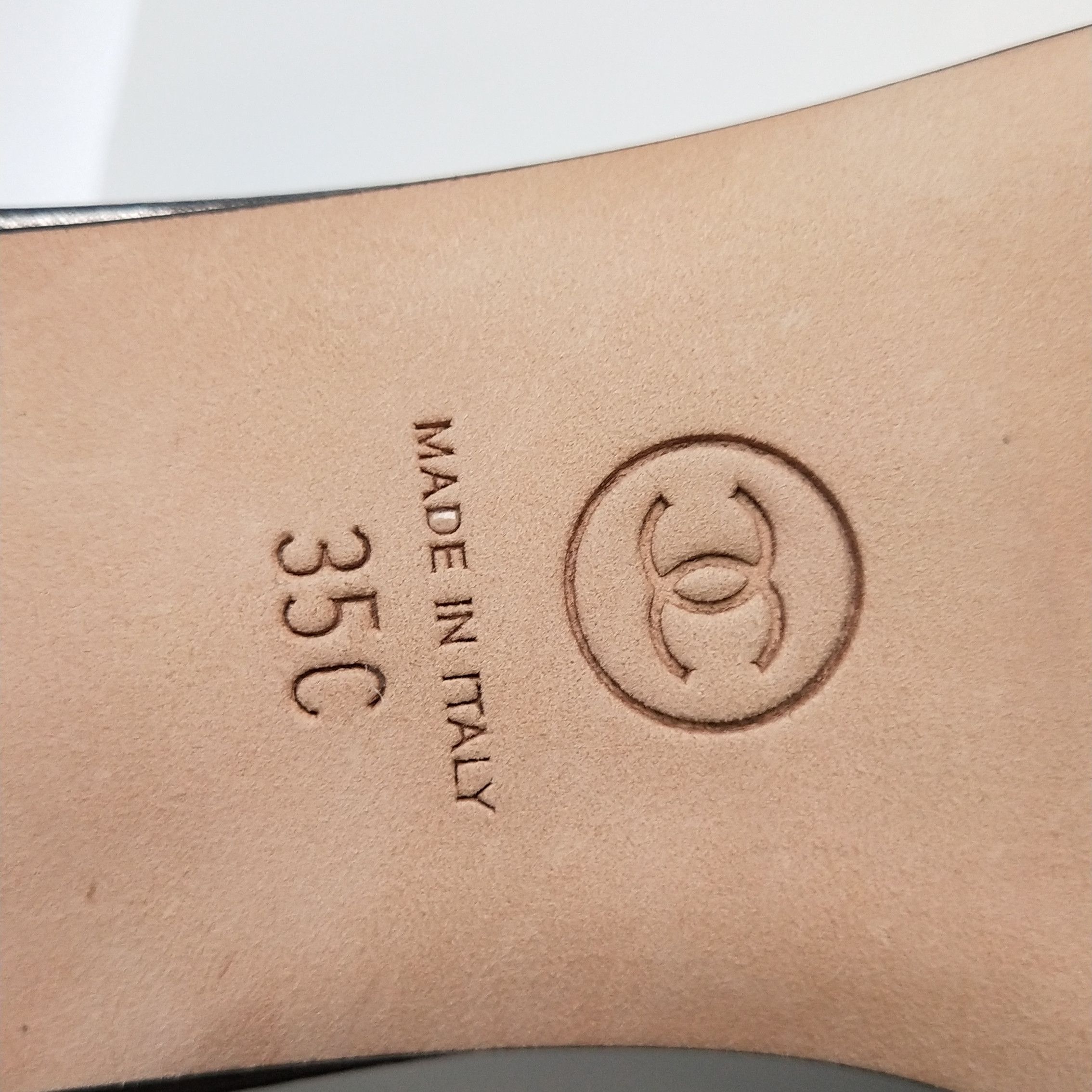 Chanel Chanel Women 5 Sandals Size US 5 / IT 35 - 9 Thumbnail