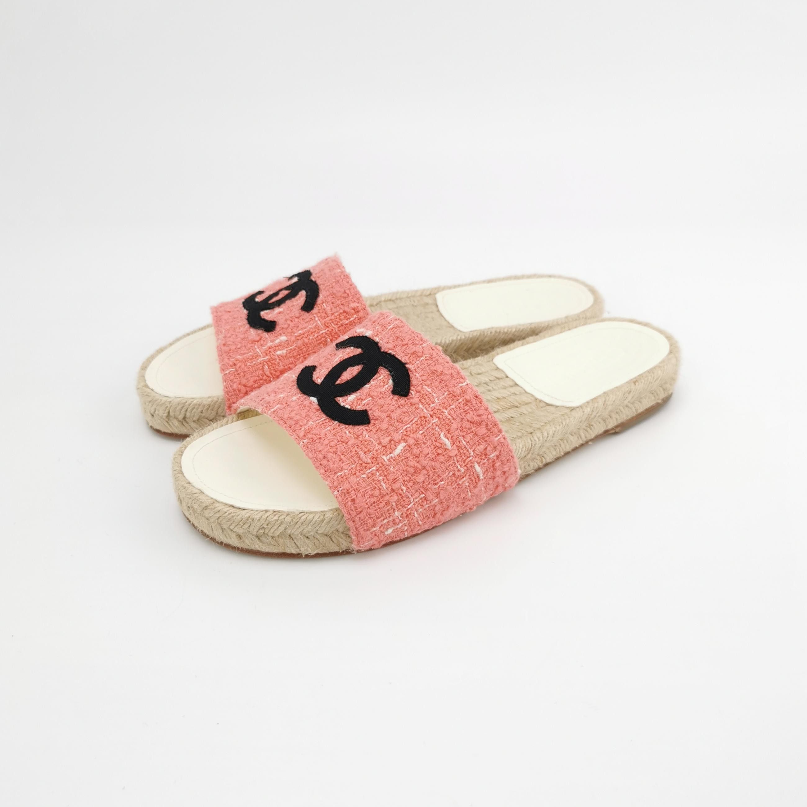 Chanel Chanel Women 8 Sandals Size US 8 / IT 38 - 2 Thumbnail