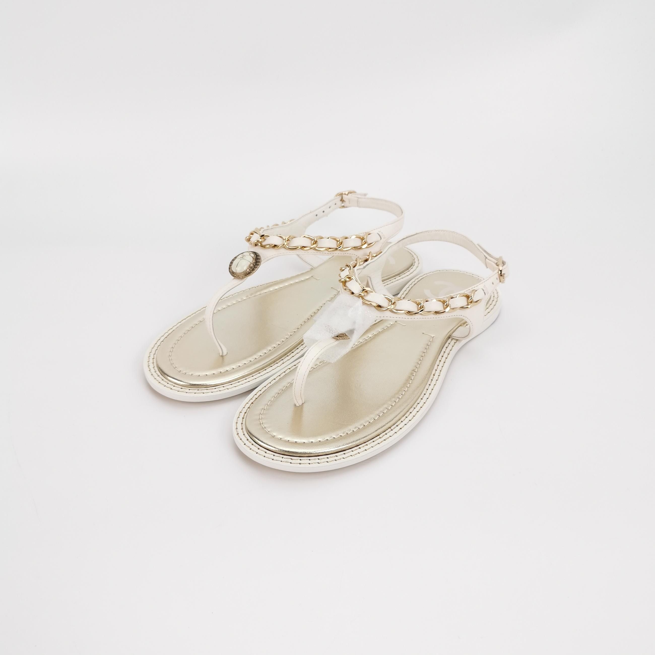 Chanel Chanel Women 7-5 Sandals Size US 7.5 / IT 37.5 - 2 Thumbnail