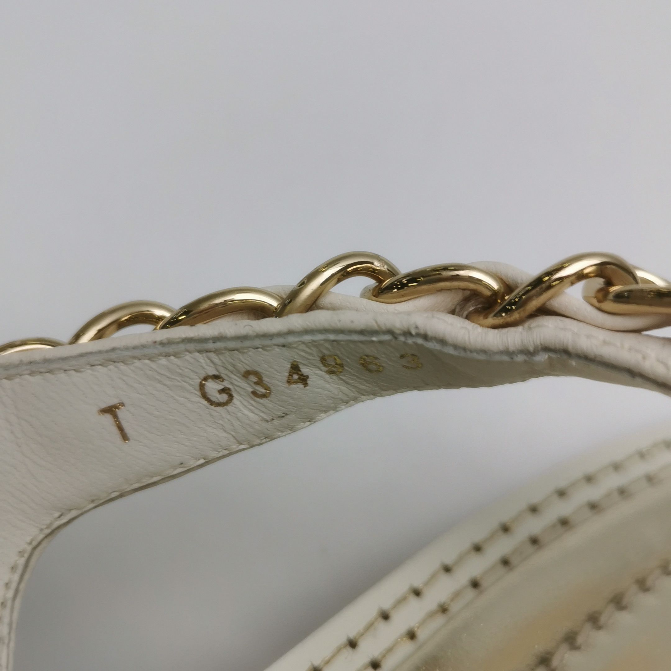 Chanel Chanel Women 7-5 Sandals Size US 7.5 / IT 37.5 - 7 Thumbnail