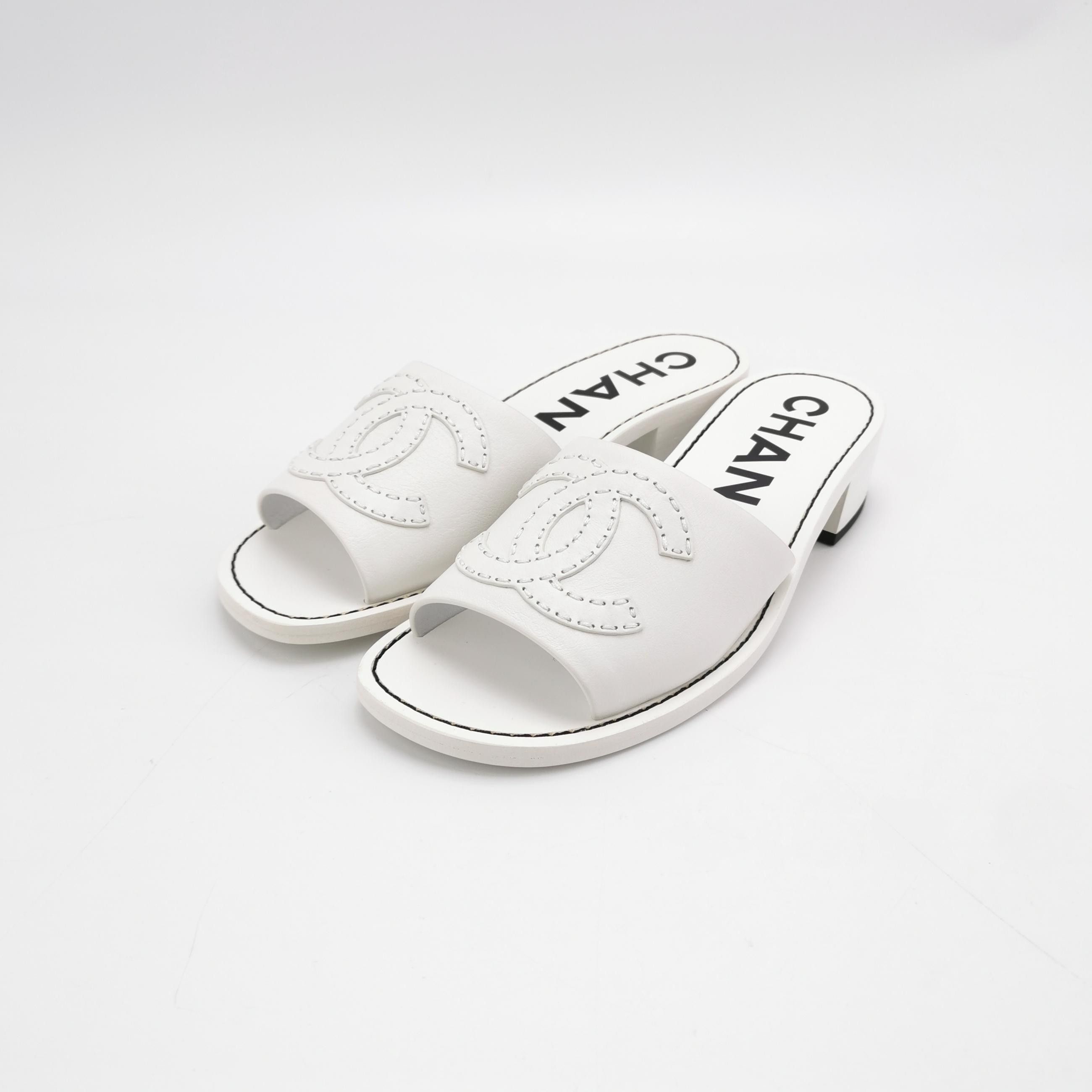 Chanel Chanel Women 7 Sandals Size US 7 / IT 37 - 2 Thumbnail