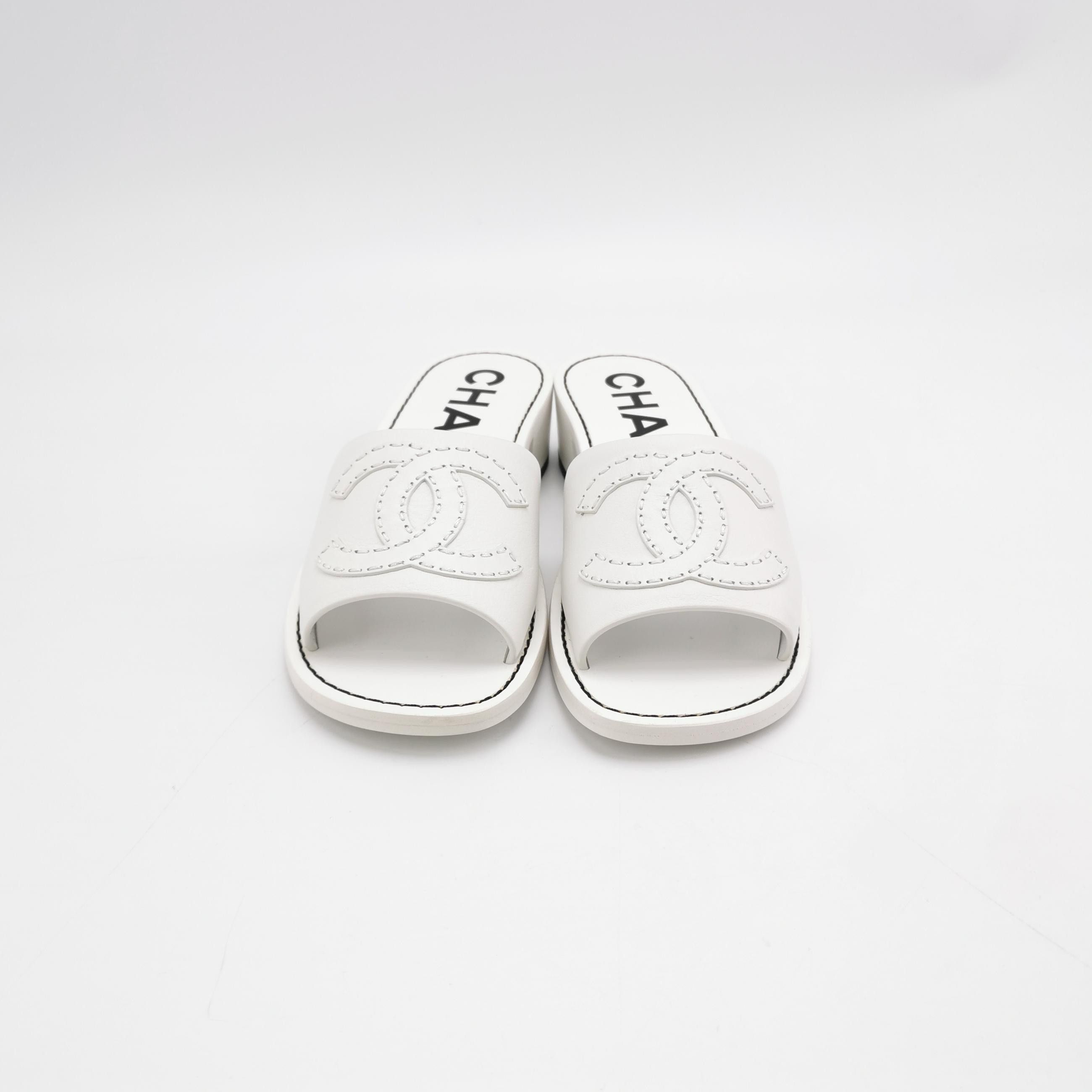 Chanel Chanel Women 7 Sandals Size US 7 / IT 37 - 3 Thumbnail