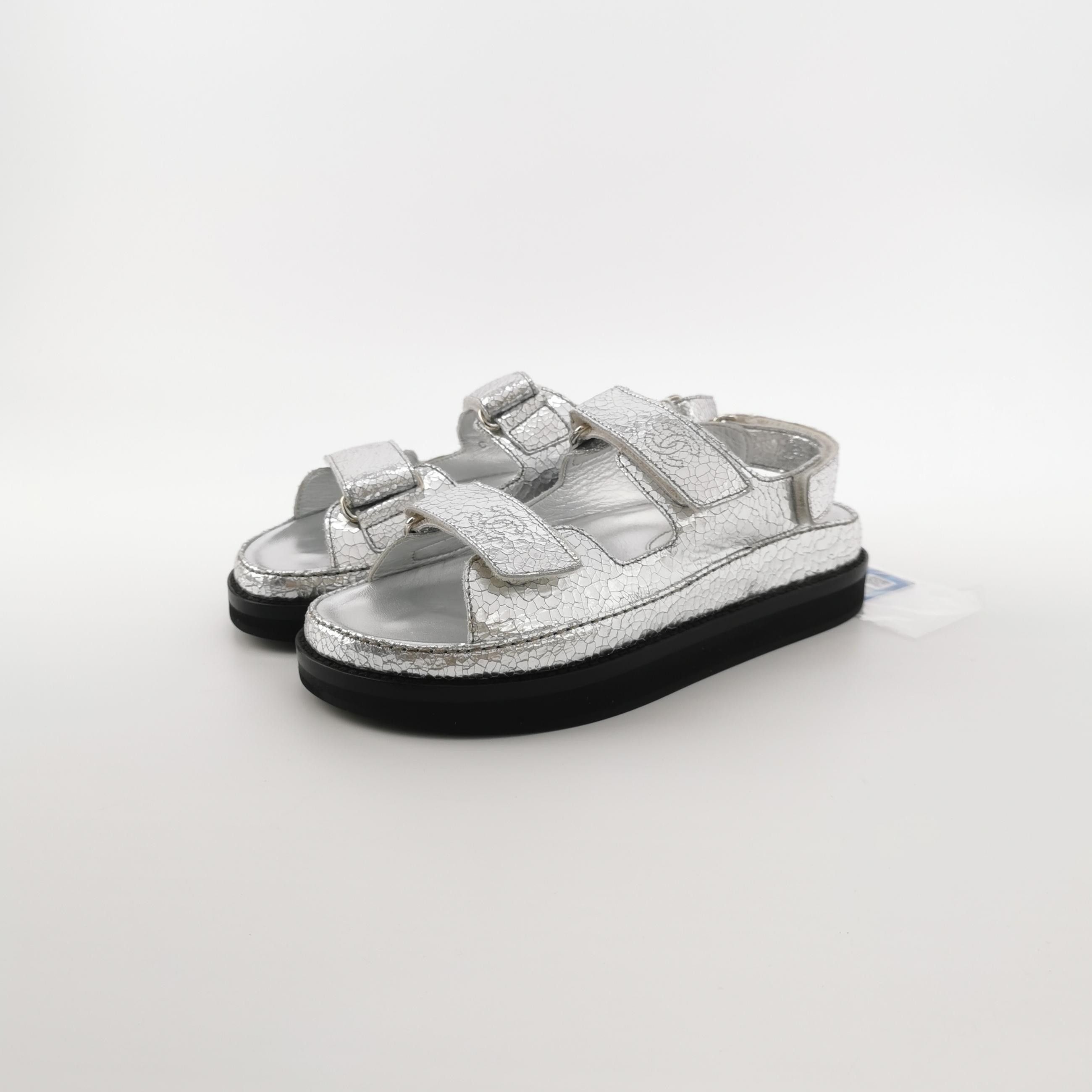 Chanel Chanel Women 6 Sandals Size US 6 / IT 36 - 2 Thumbnail