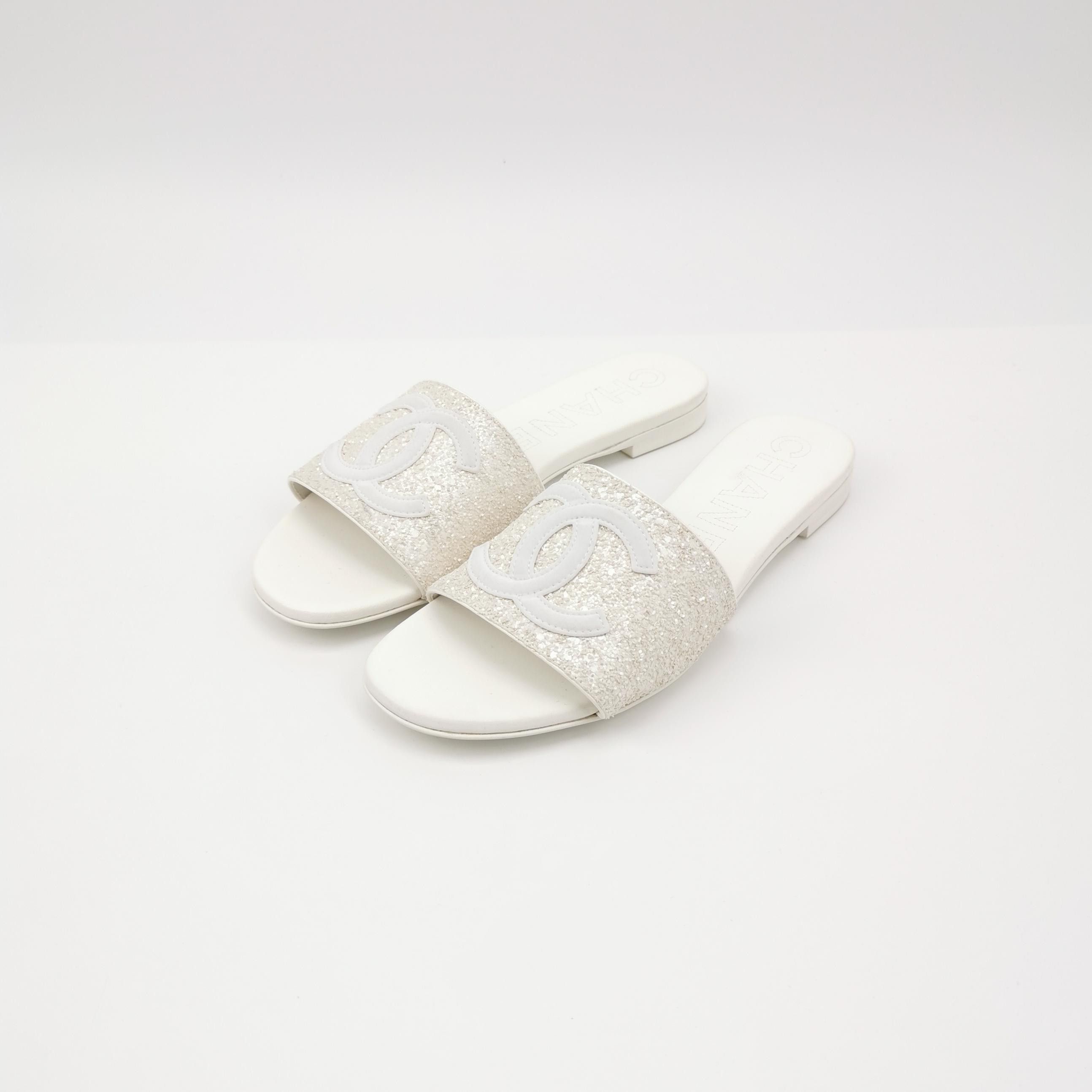Chanel Chanel Women 6-5 Sandals Size US 6.5 / IT 36.5 - 2 Thumbnail