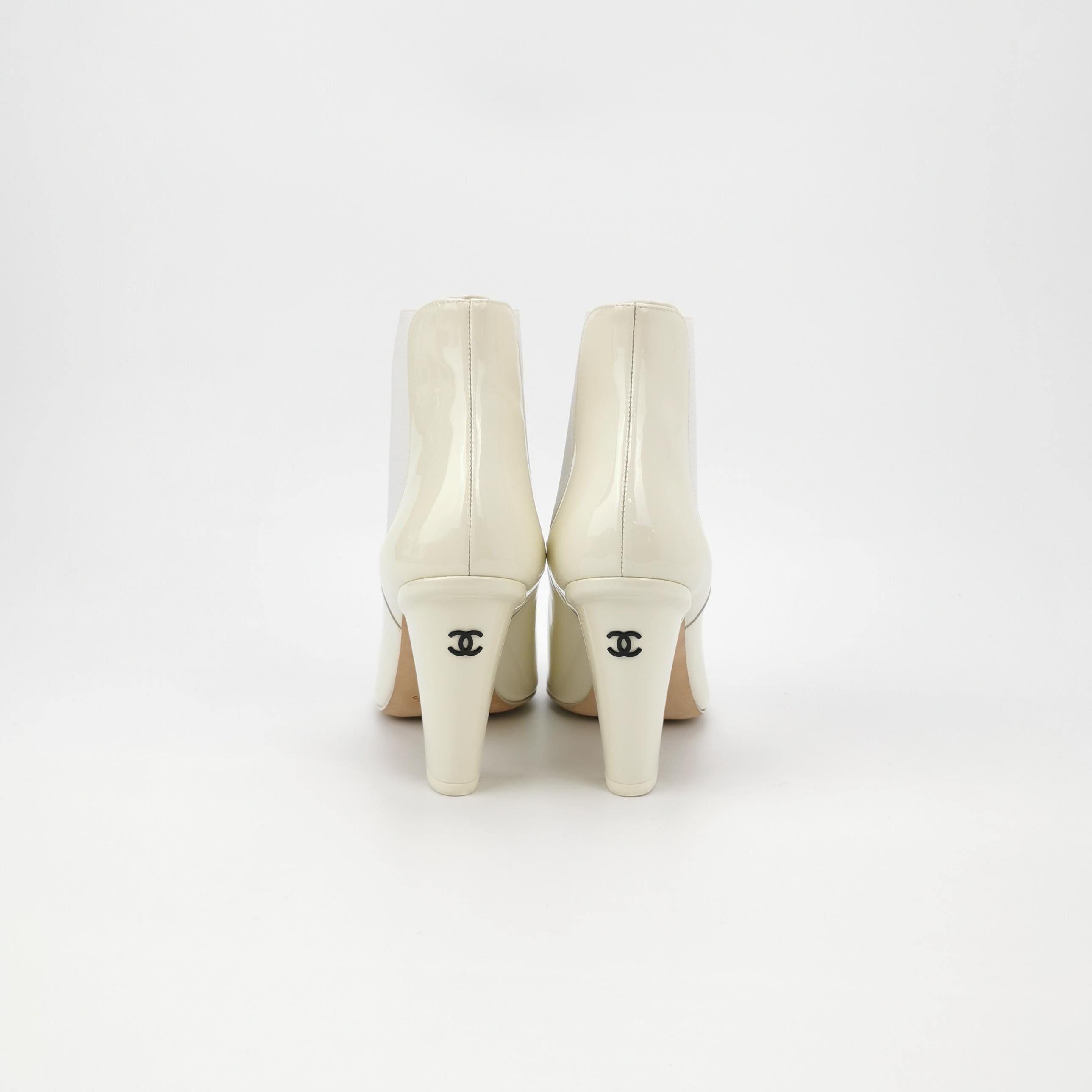 Chanel Chanel Women 7 Boots Size US 7 / IT 37 - 4 Thumbnail