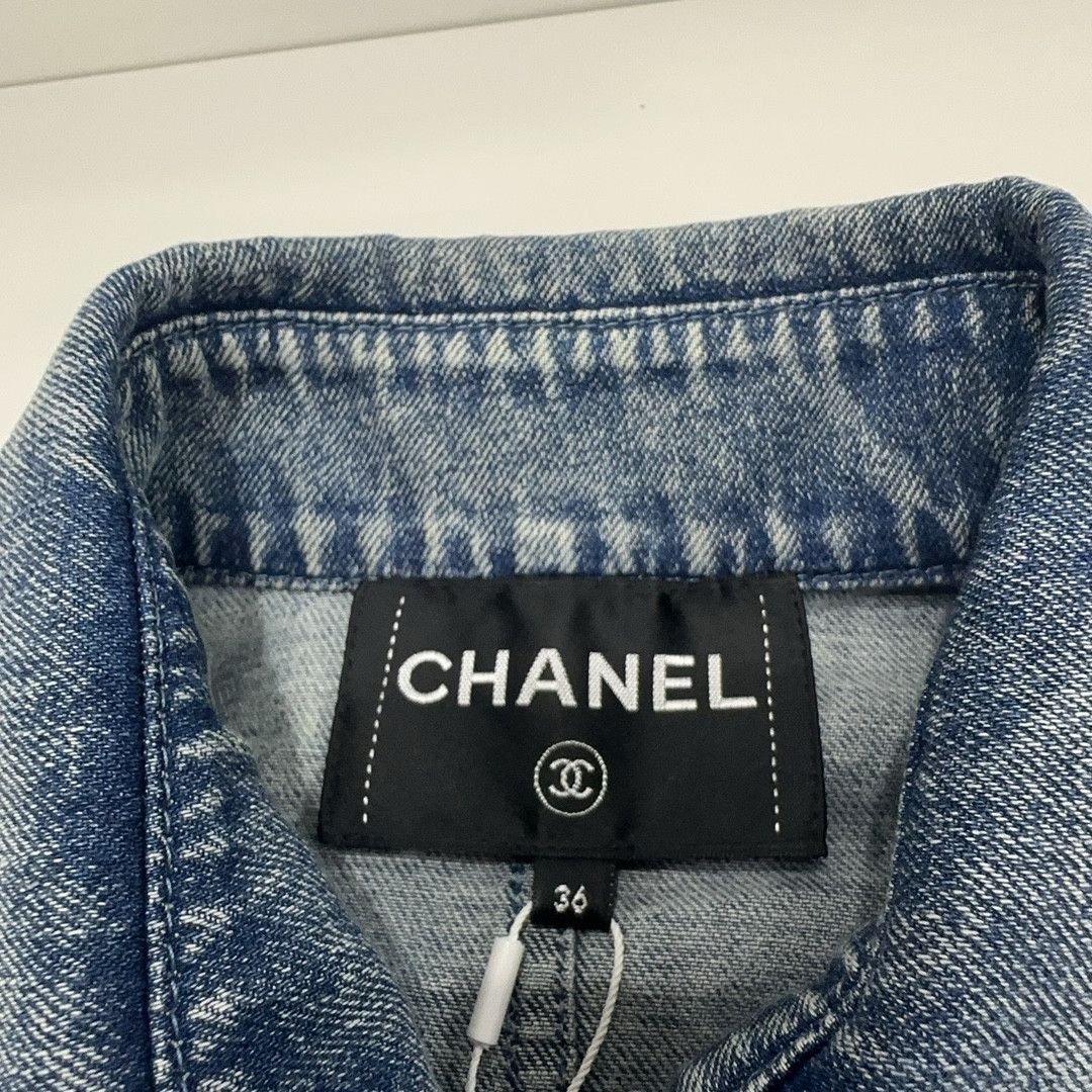 Chanel Chanel Washed Denim Jacket Size 36 Size XS / US 0-2 / IT 36-38 - 4 Thumbnail