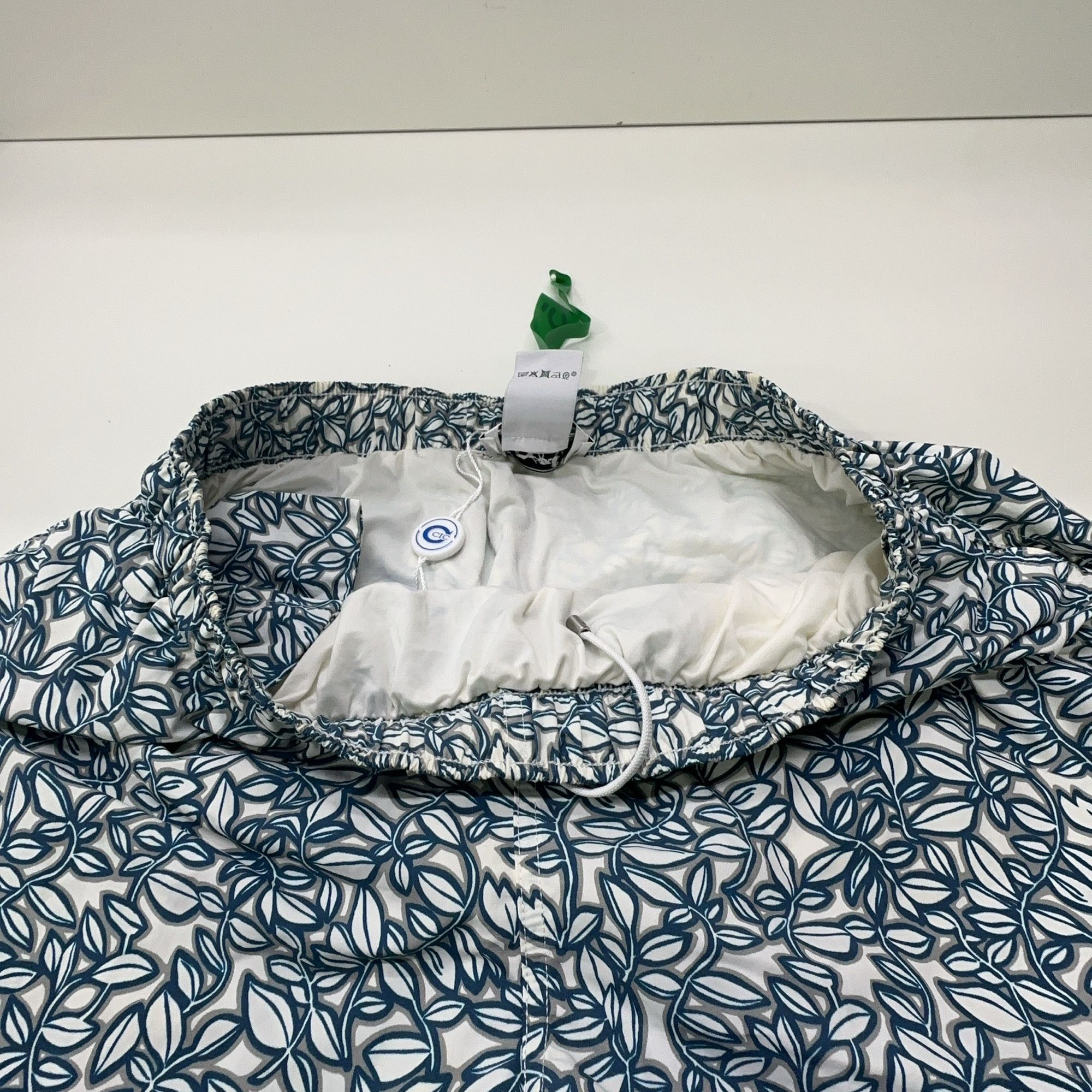 Hermes Hermès Leaf Print Swim Shorts Size M Size US 32 / EU 48 - 5 Thumbnail