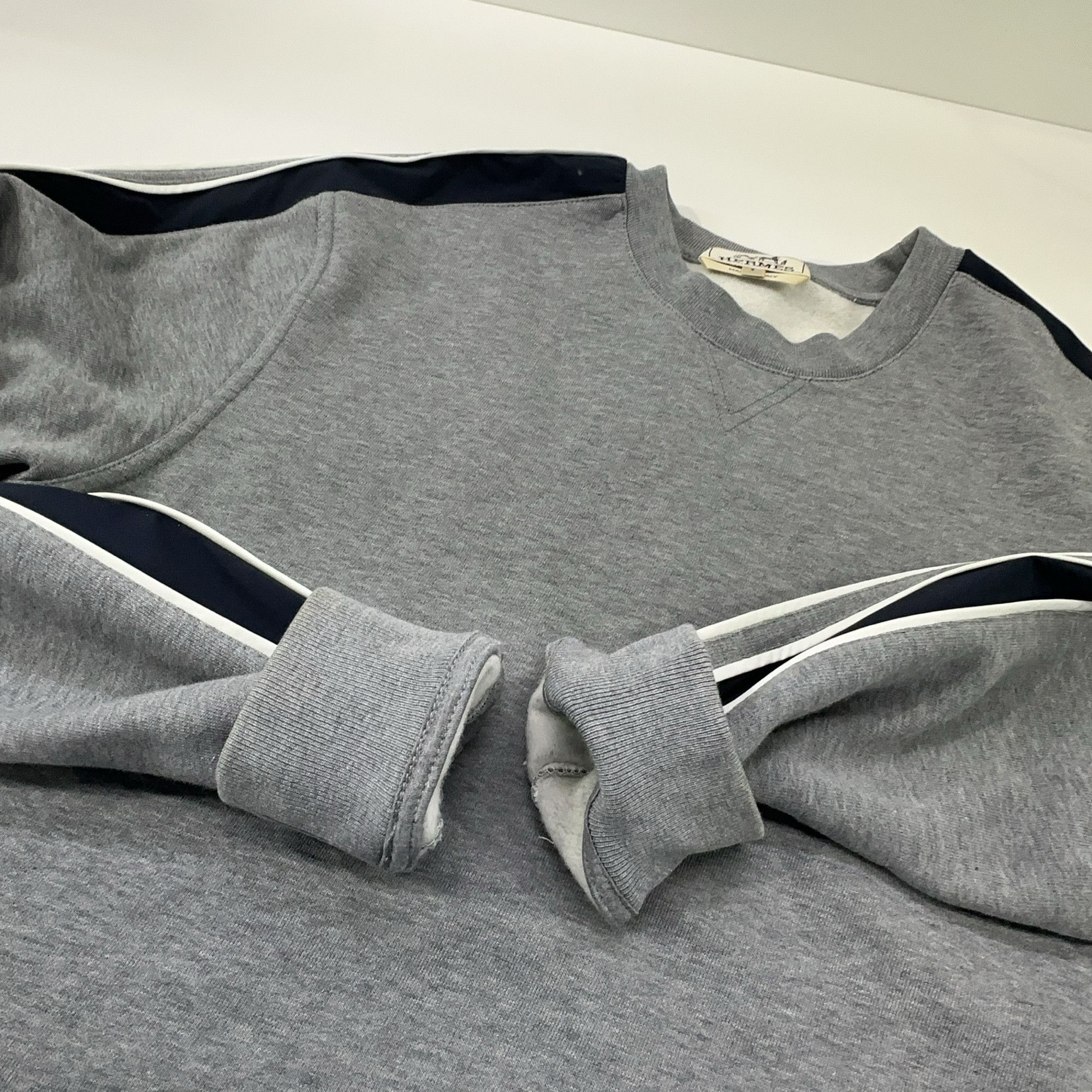 Hermes Hermes Contrast Stripe Sweatshirt Size S Size US S / EU 44-46 / 1 - 7 Thumbnail