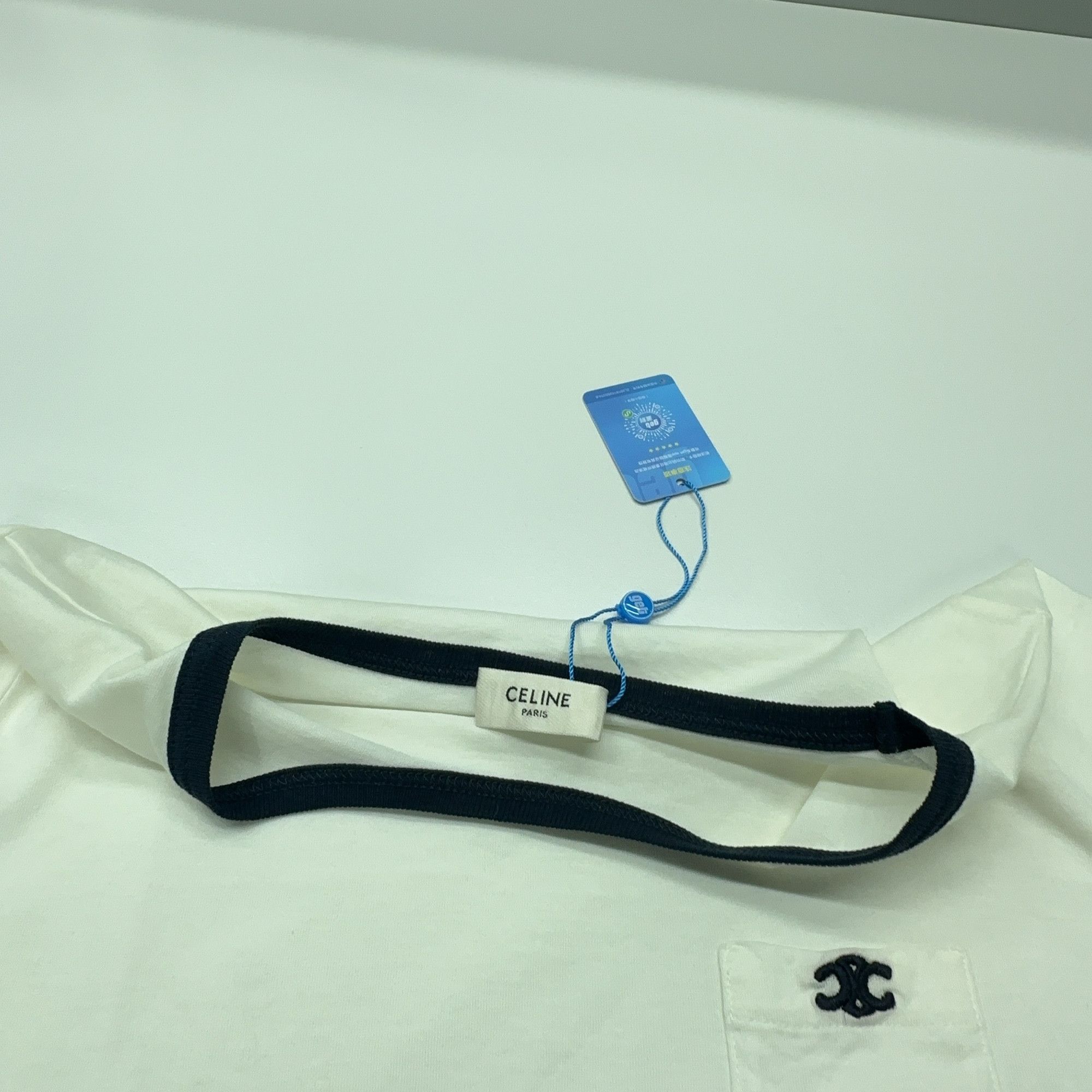 Celine Celine Triomphe Pocket Short Sleeve T-Shirt Size XS Size XS / US 0-2 / IT 36-38 - 15 Thumbnail