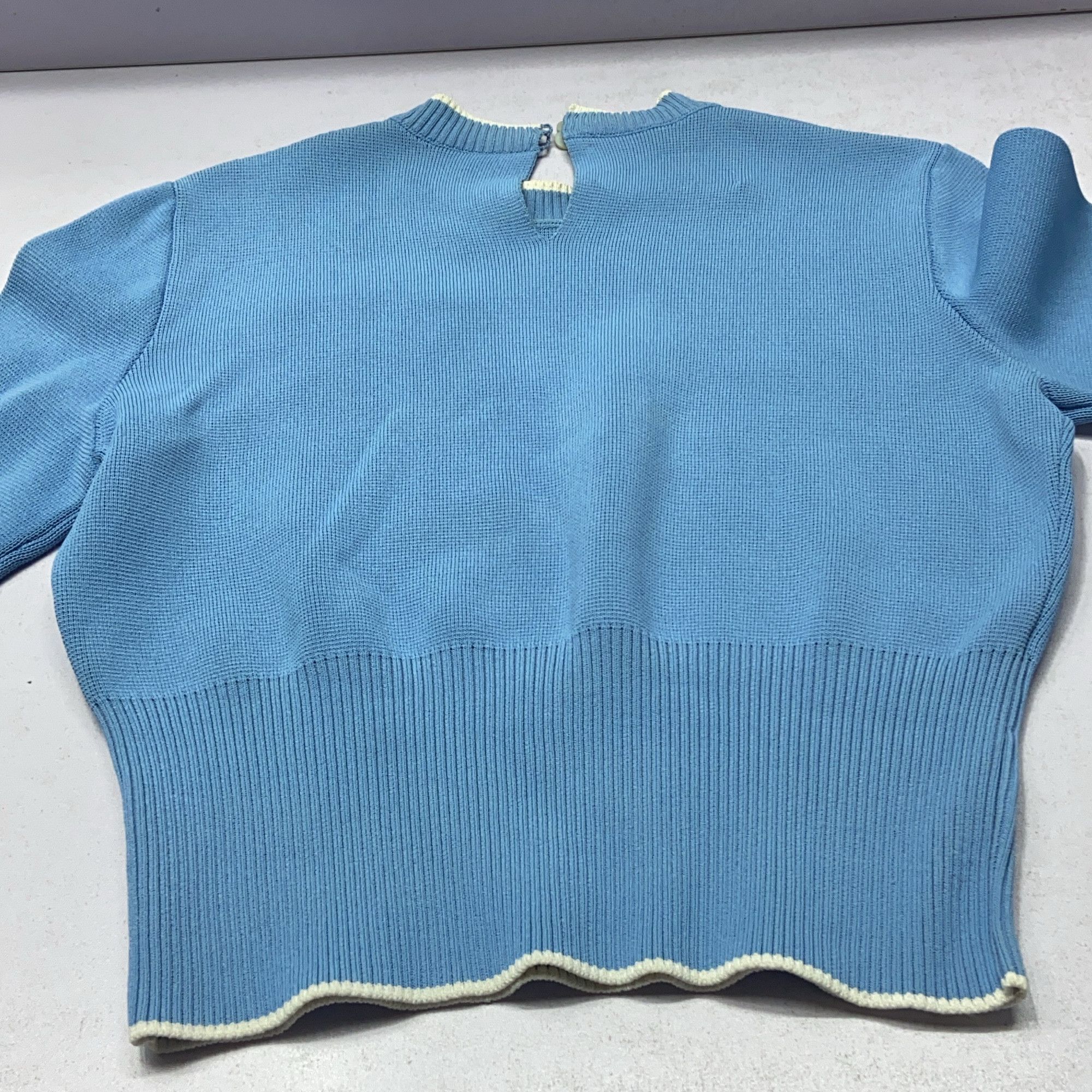 Miu Miu Miu Miu Patch Detail Knit Sweater Size 40 Size S / US 4 / IT 40 - 18 Thumbnail
