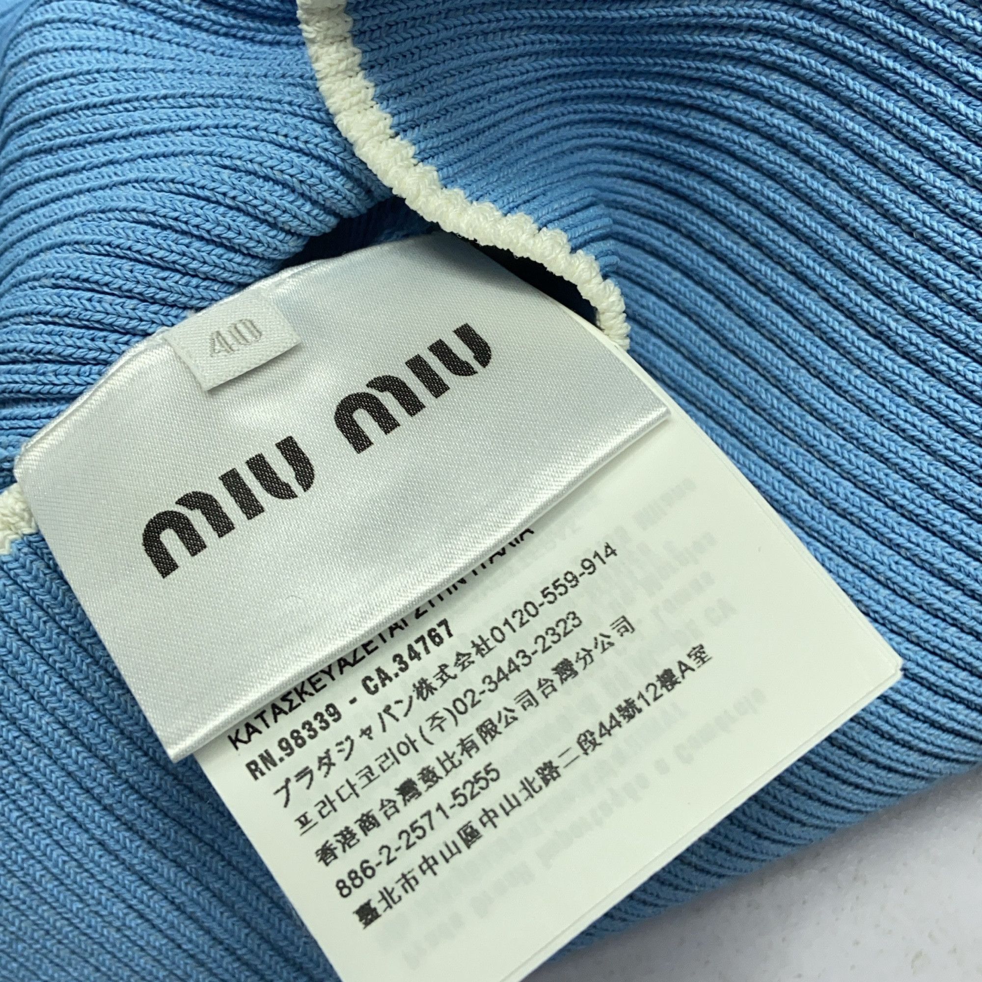 Miu Miu Miu Miu Patch Detail Knit Sweater Size 40 Size S / US 4 / IT 40 - 5 Thumbnail
