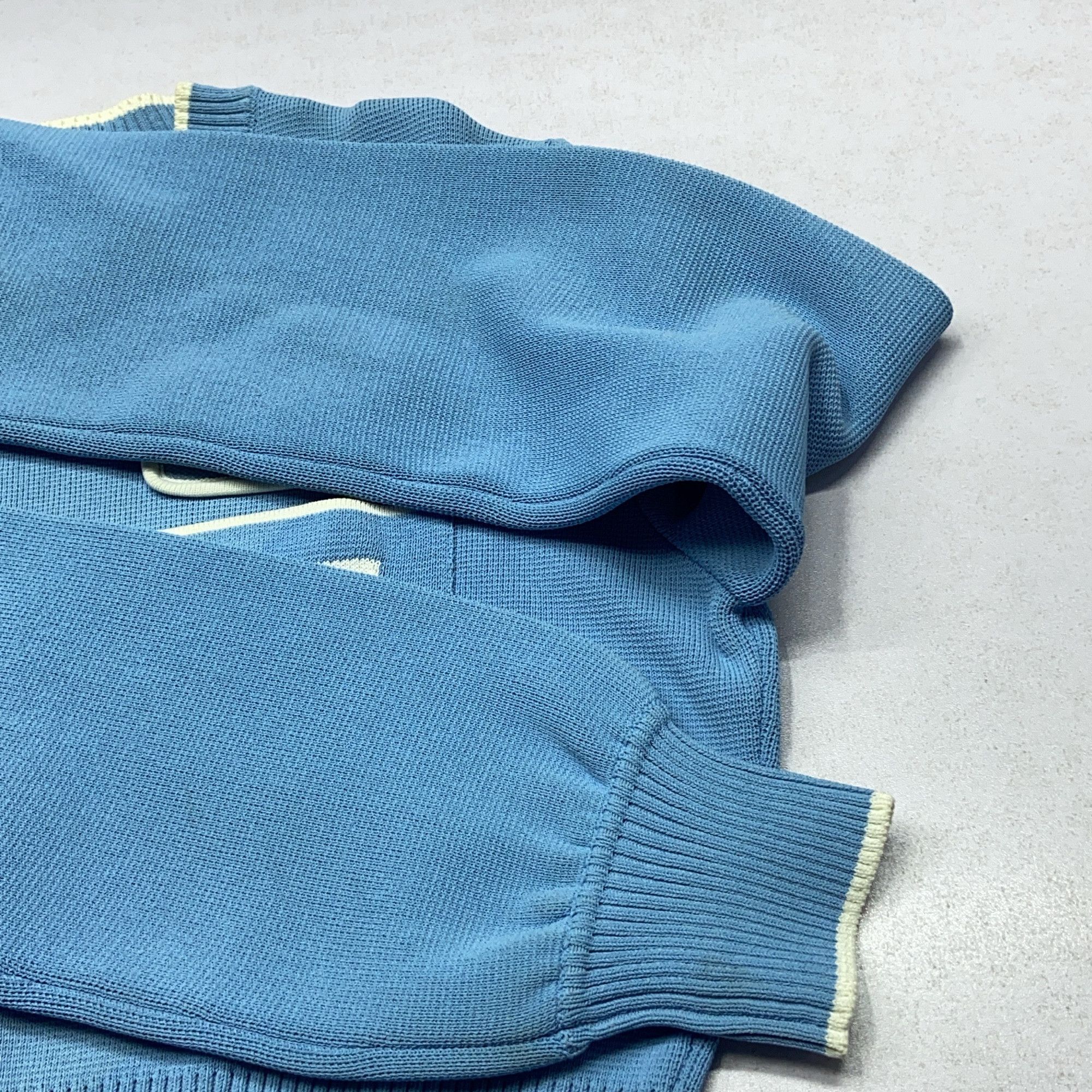 Miu Miu Miu Miu Patch Detail Knit Sweater Size 40 Size S / US 4 / IT 40 - 11 Thumbnail