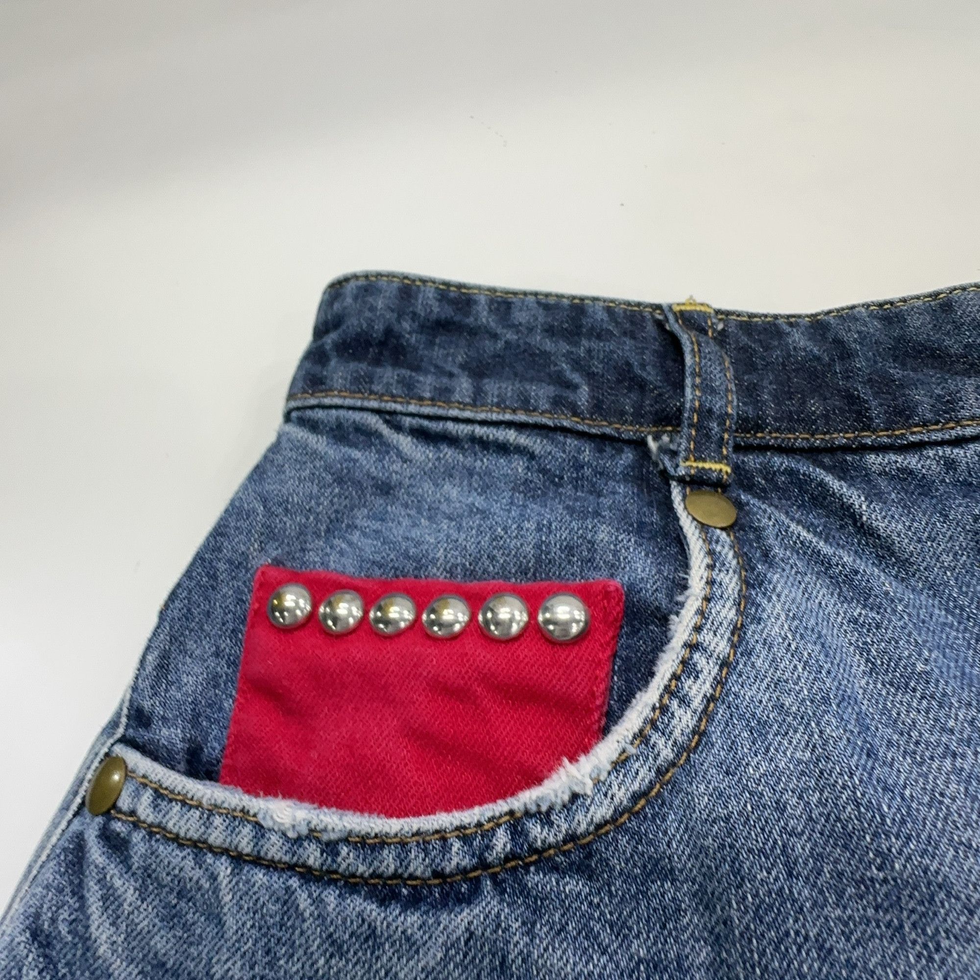 Miu Miu Miu Miu Jeweled Pocket Denim Skirt Size 40 Size 27" / US 4 / IT 40 - 7 Thumbnail