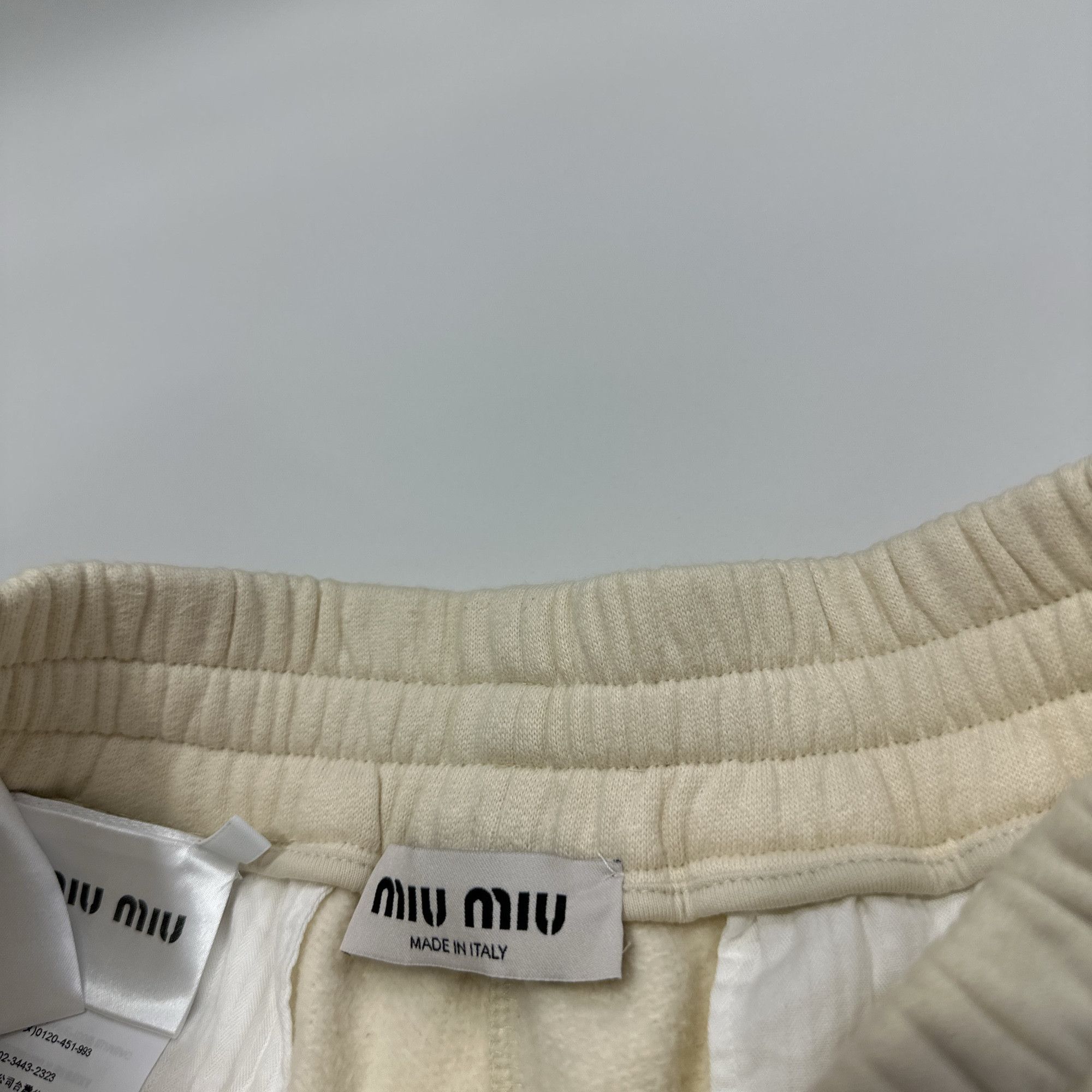 Miu Miu Miu Miu Embroidered Layered Shorts Size 40 Size 27" / US 4 / IT 40 - 3 Thumbnail
