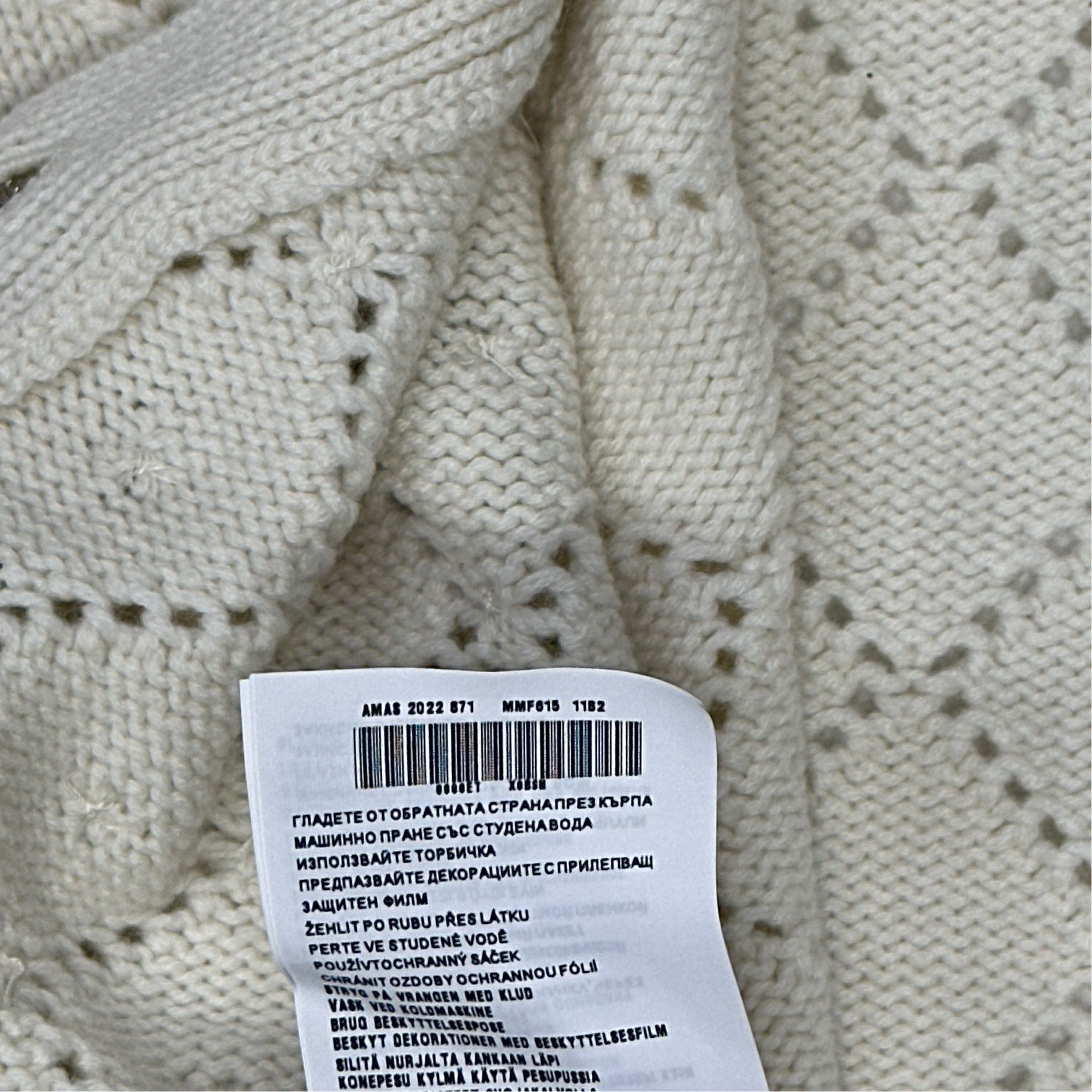 Miu Miu Miu Miu Crystal Embellished Cashmere Cardigan Size 36 Size XS / US 0-2 / IT 36-38 - 2 Thumbnail