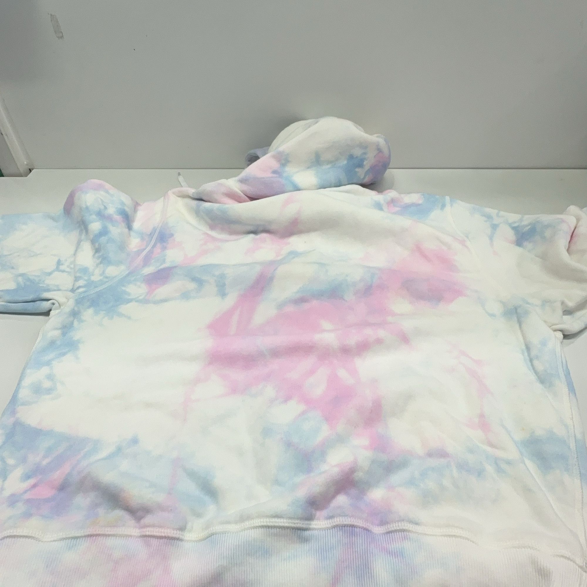 Miu Miu Miu Miu Tie-Dye Logo Hoodie Size XS Size XS / US 0-2 / IT 36-38 - 17 Thumbnail