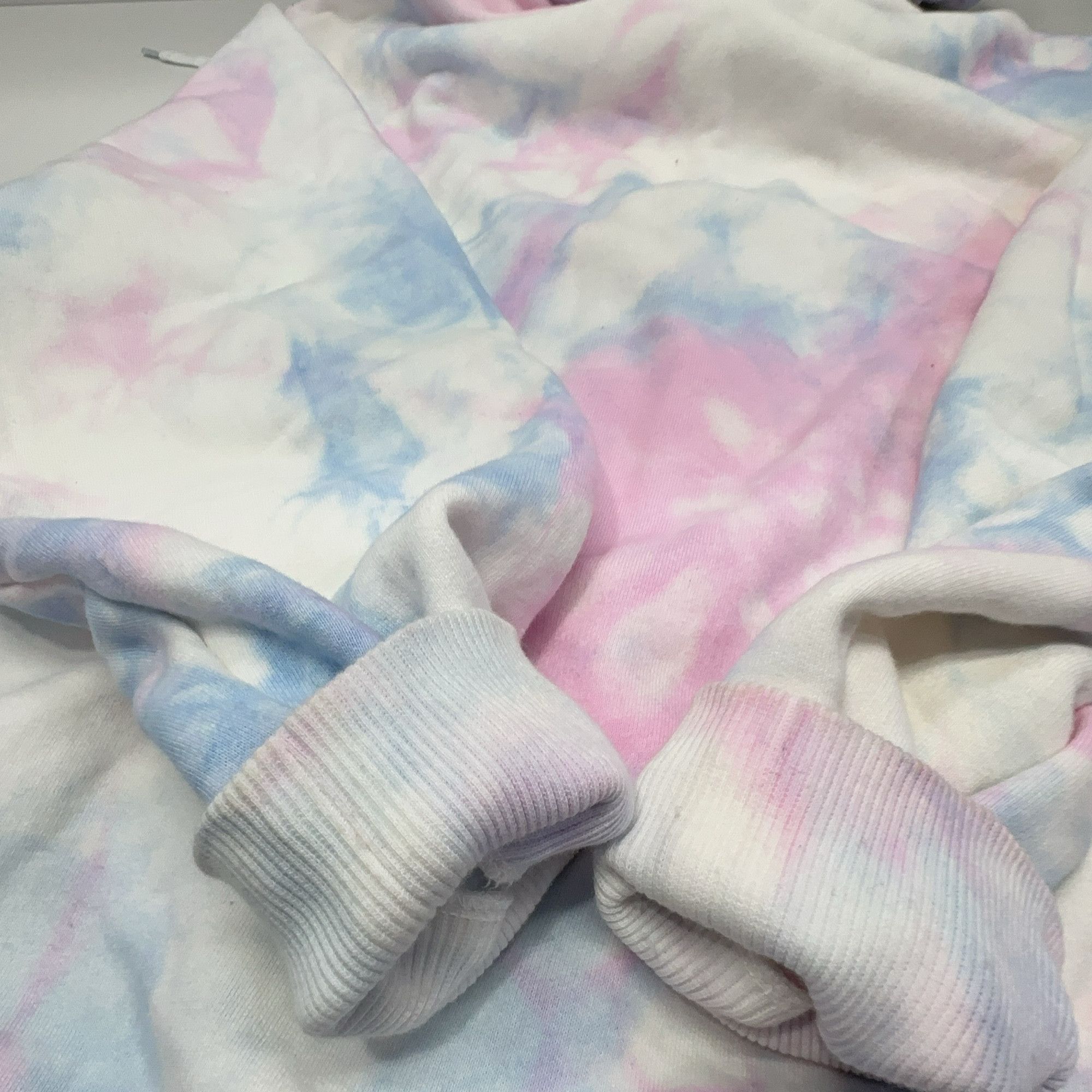 Miu Miu Miu Miu Tie-Dye Logo Hoodie Size XS Size XS / US 0-2 / IT 36-38 - 15 Thumbnail