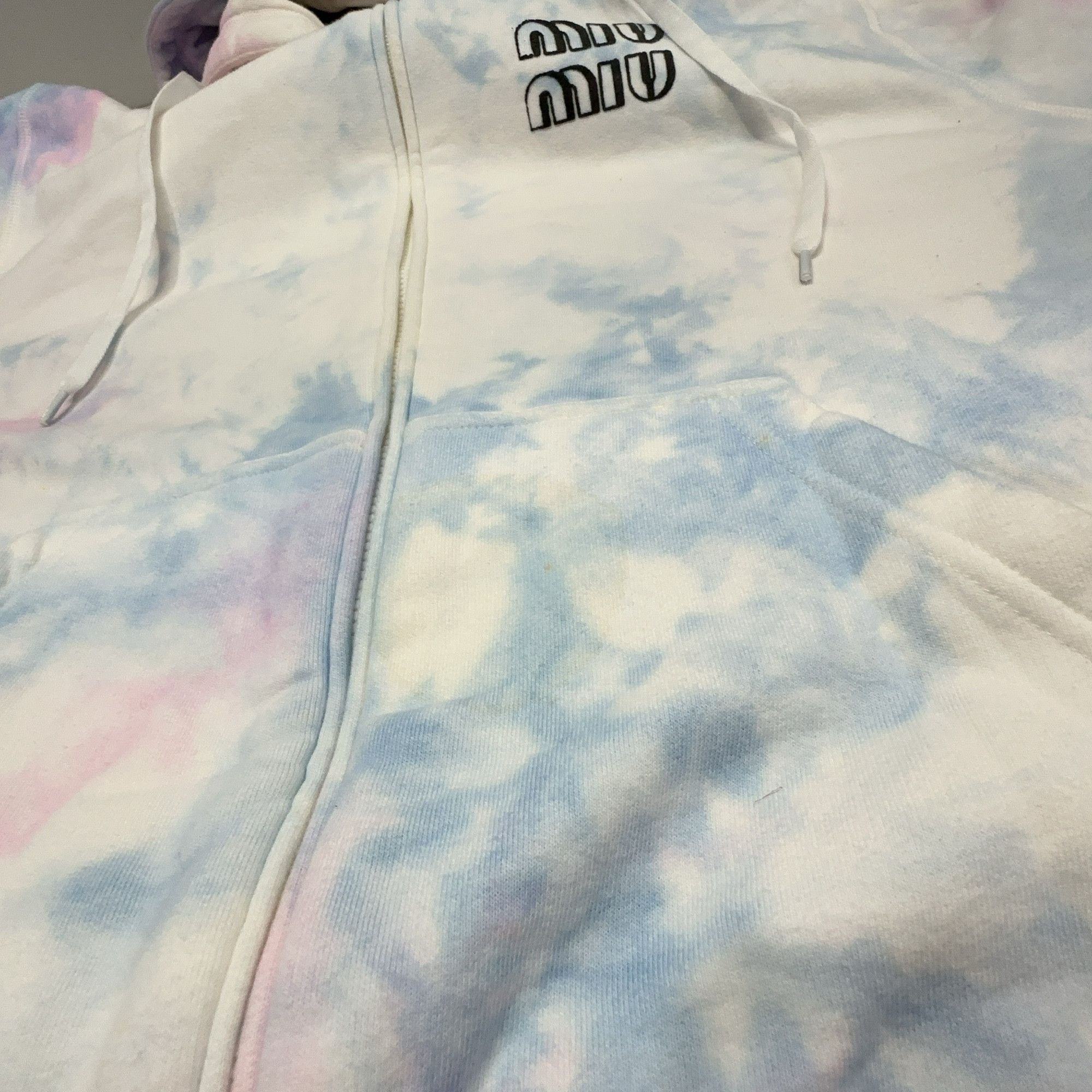 Miu Miu Miu Miu Tie-Dye Logo Hoodie Size XS Size XS / US 0-2 / IT 36-38 - 7 Thumbnail