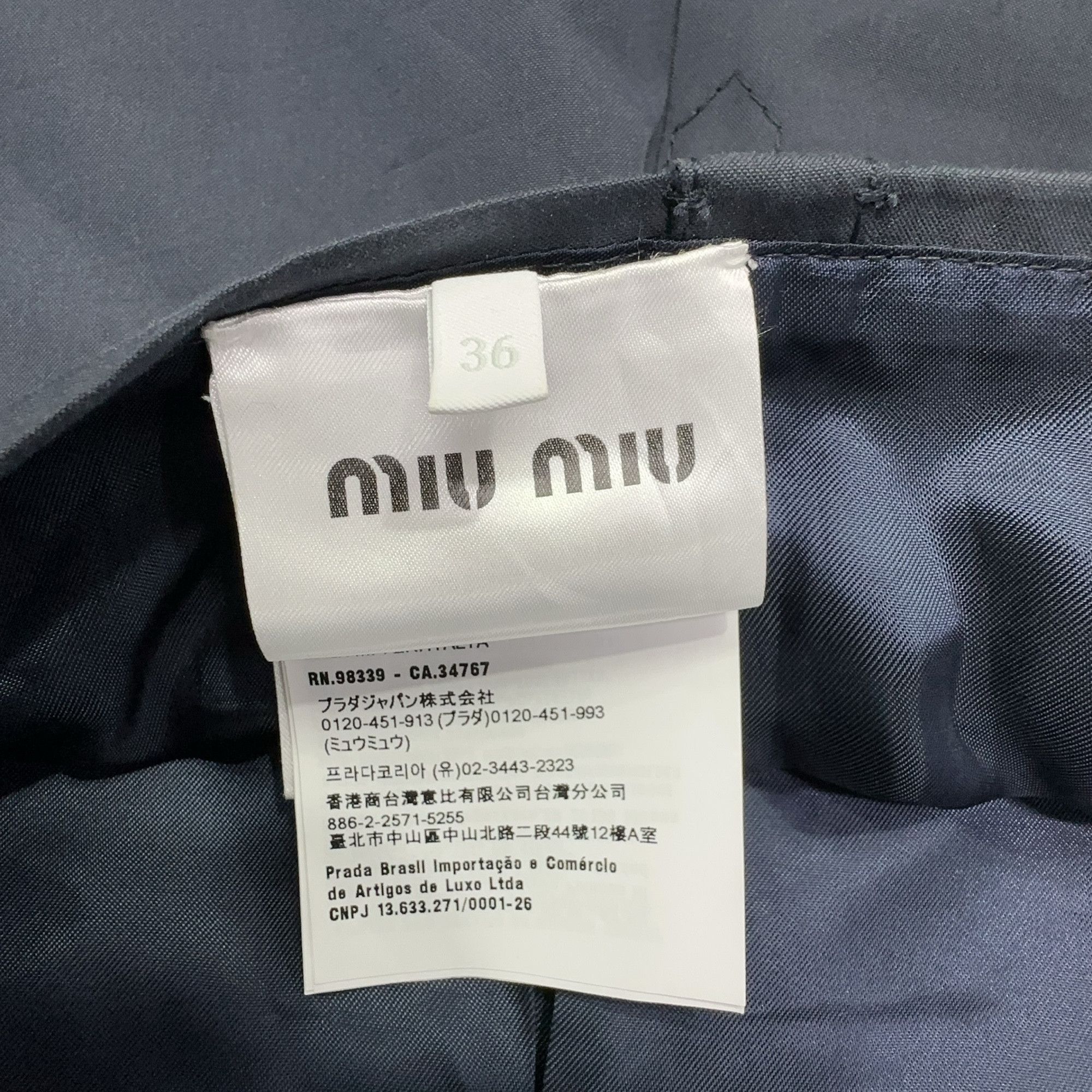 Miu Miu Miu Miu Logo Belt Mini Skirt Size 36 Size 25" / US 0 / IT 36 - 4 Thumbnail