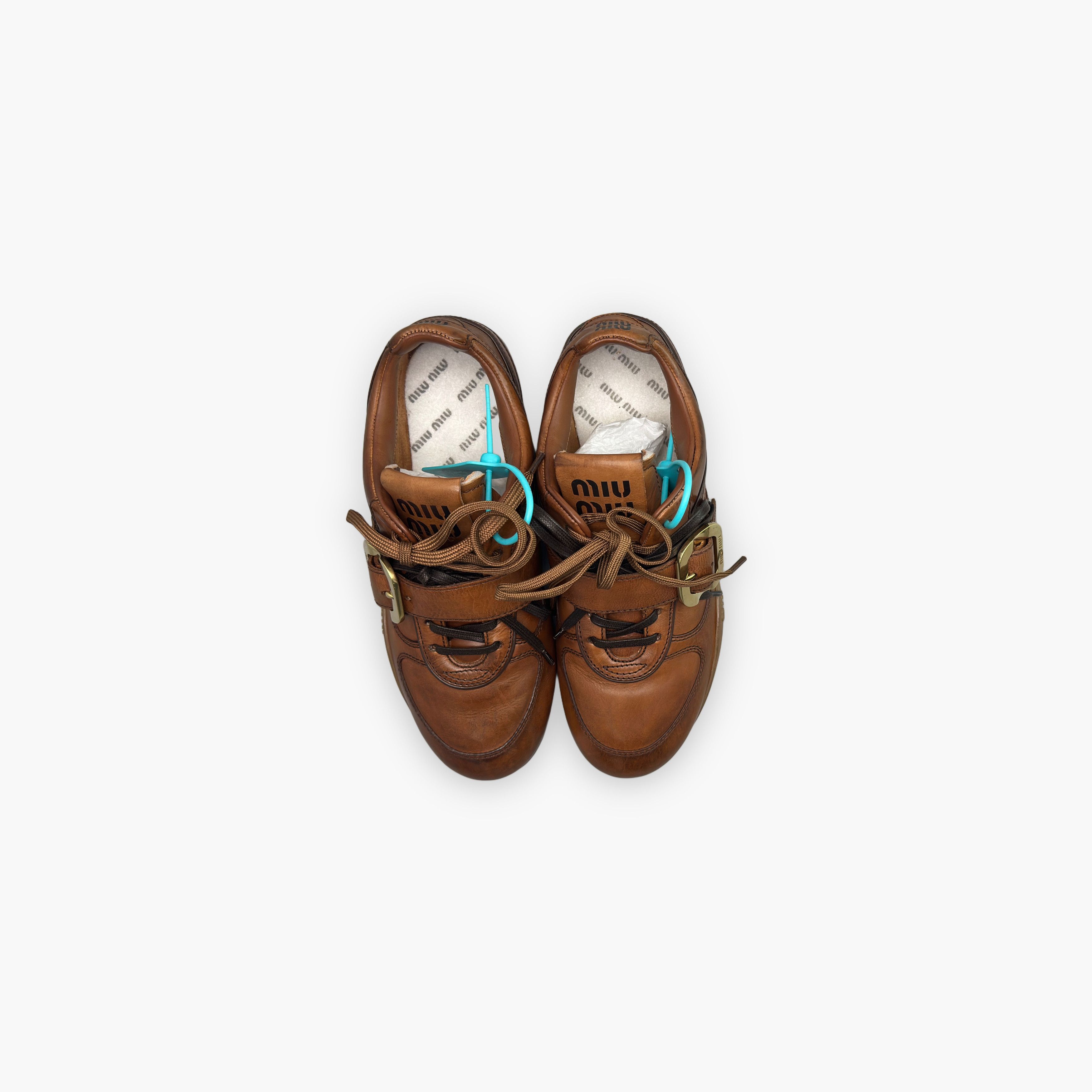Miu Miu Miu Miu Buckle Low-Top Sneakers Size 36 Size US 6 / IT 36 - 9 Thumbnail