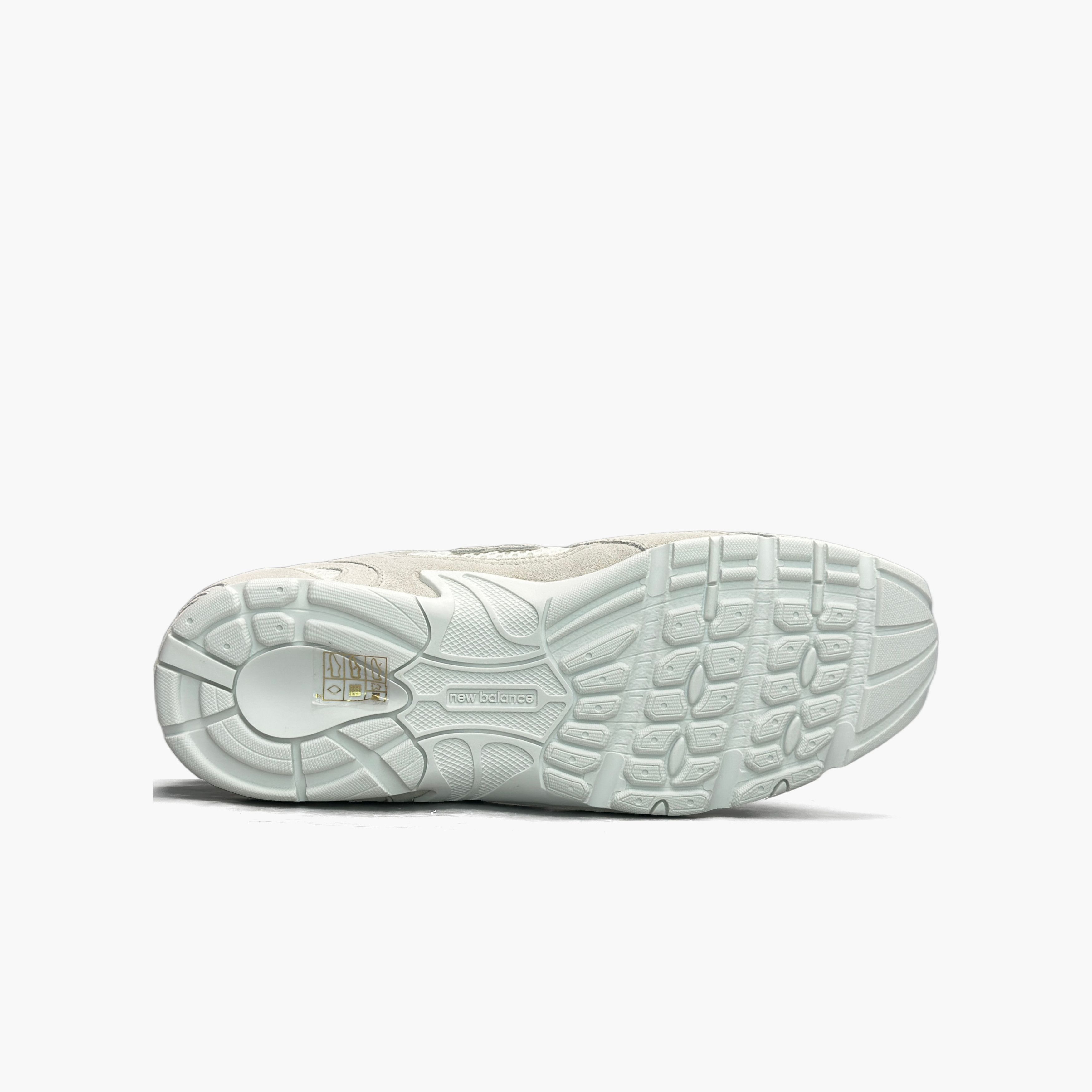 Miu Miu Miu Miu x New Balance 530 SL Sneakers Size 37.5 Size US 7.5 / IT 37.5 - 7 Thumbnail