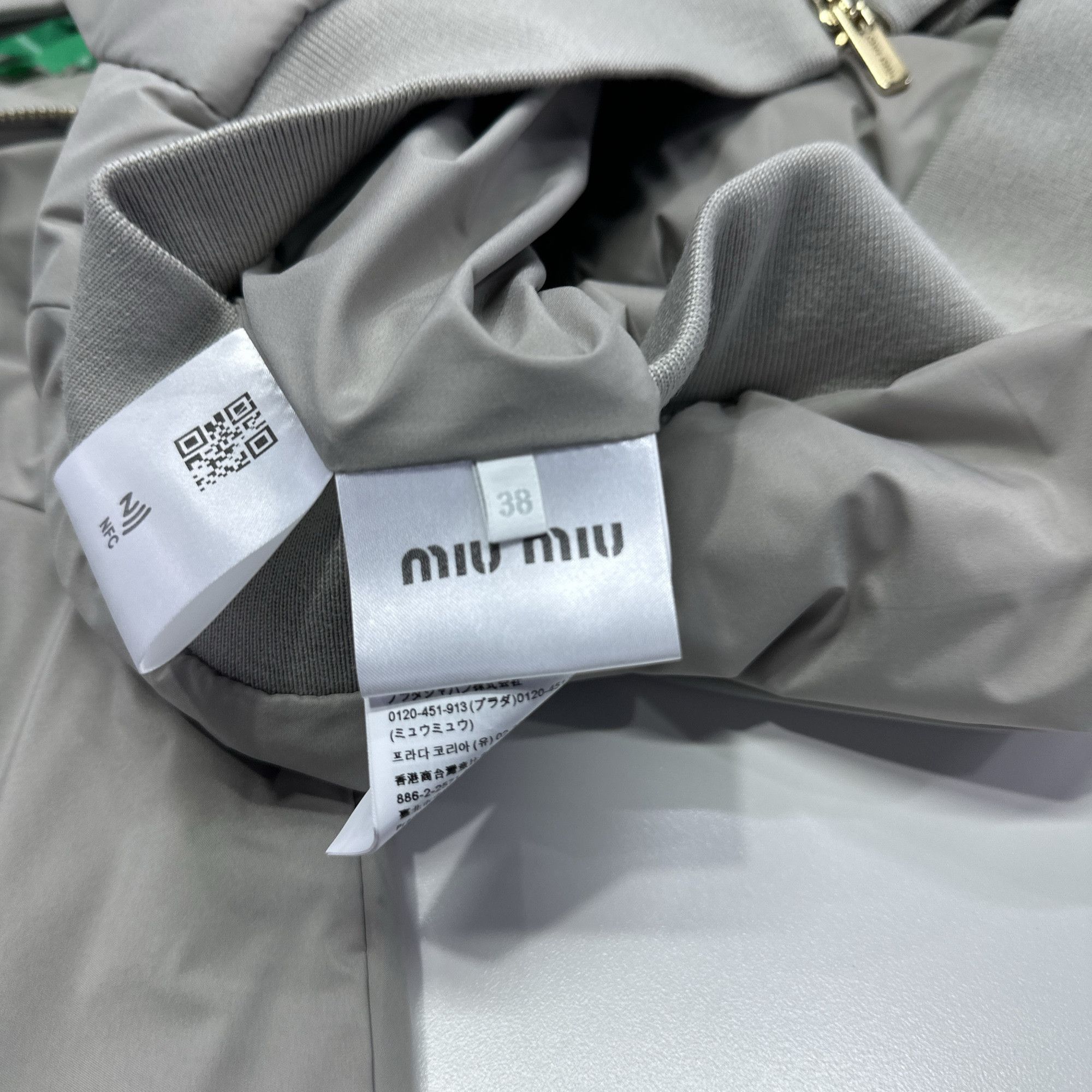Miu Miu MIU MIU Logo Hooded Jacket Size 38 Size XS / US 0-2 / IT 36-38 - 4 Thumbnail