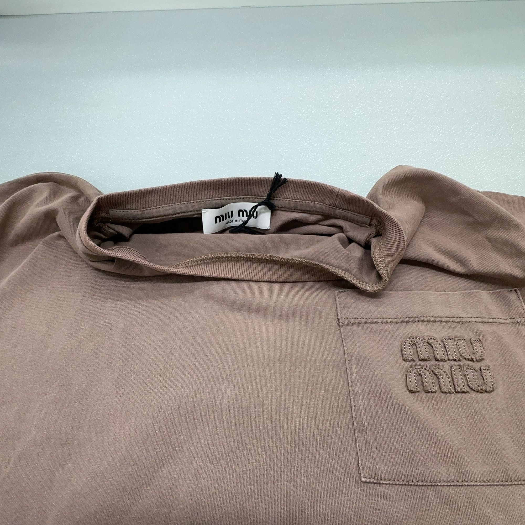 Miu Miu Miu Miu Embroidered Pocket Long Sleeve T-Shirt Size XS Size XS / US 0-2 / IT 36-38 - 6 Thumbnail
